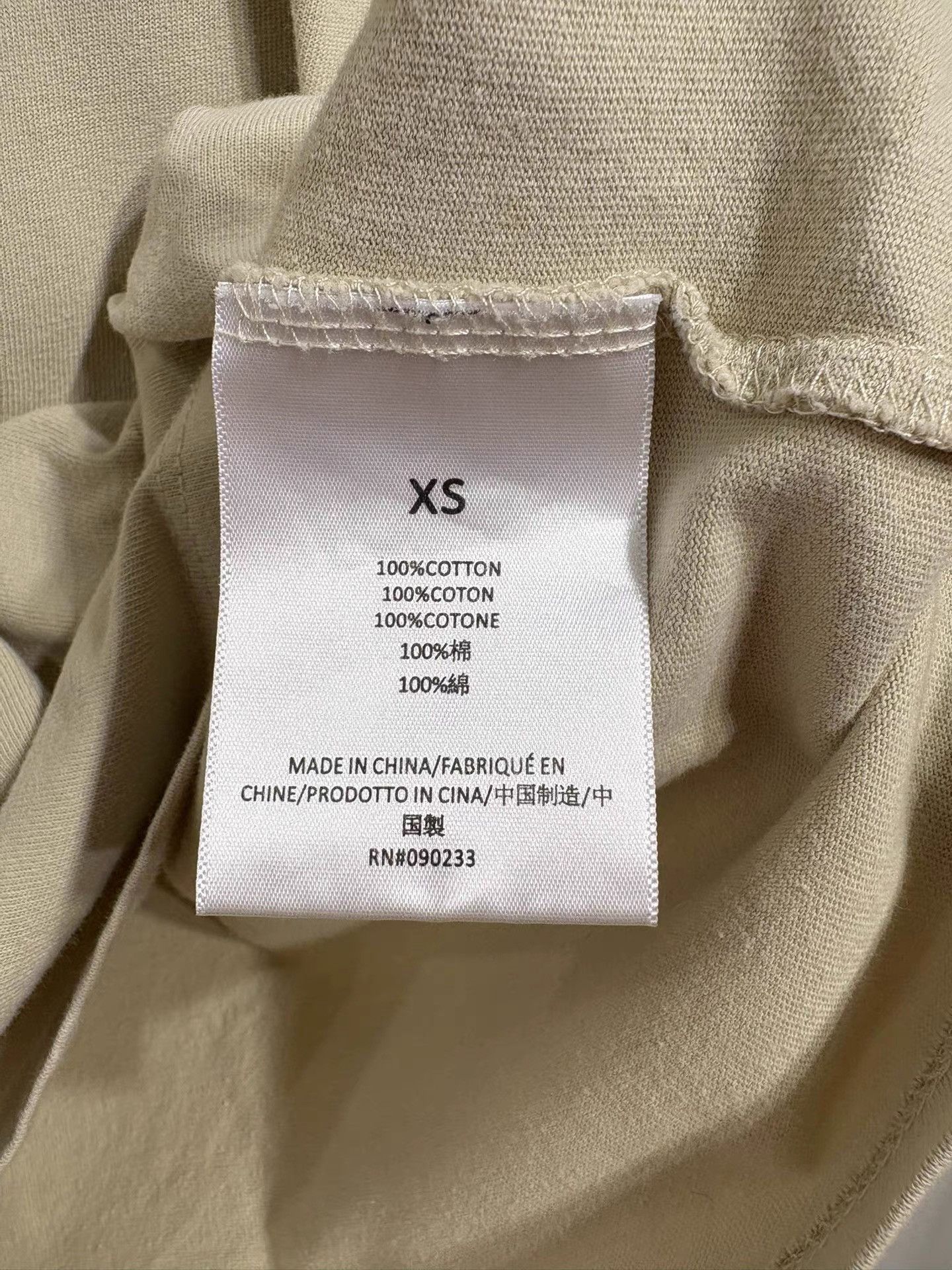 Essentials Essentials Men's Short Sleeve K29 Size US XS / EU 42 / 0 - 7 Thumbnail