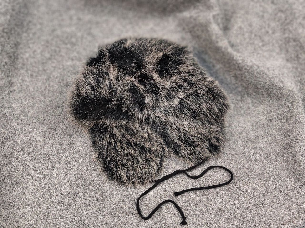 Hysteric Glamour Vintage Crazy Y2K Avant Garde If Six Was Nine Style Fur Hat Size ONE SIZE - 2 Thumbnail