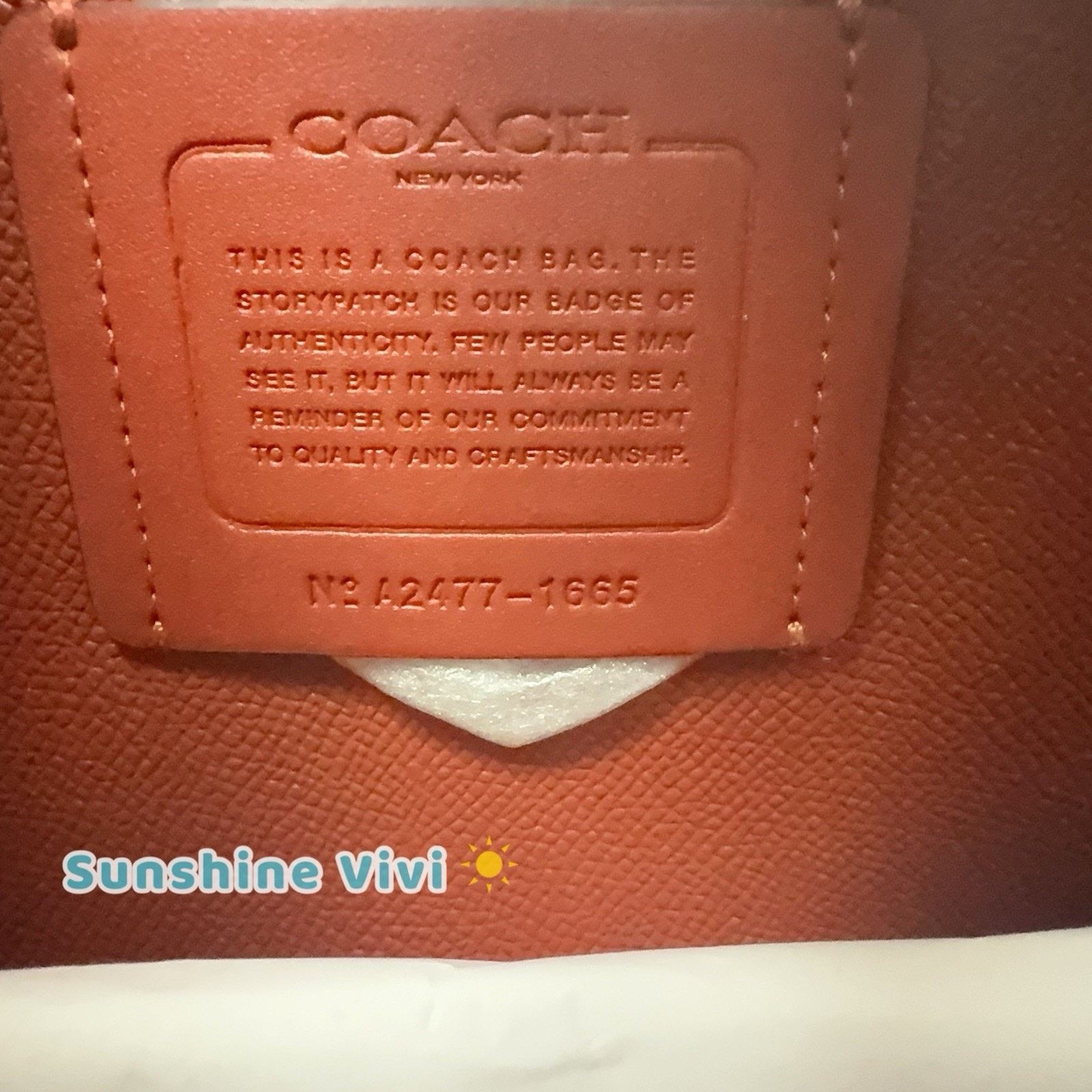 Coach NWT COACH 1665 Mollie Tote Bag Gold/Leather Light Khaki Size ONE SIZE - 9 Thumbnail