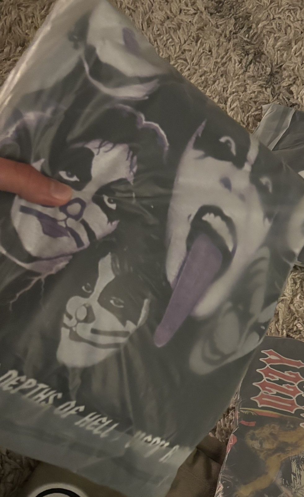 Band Tees KISS custom vrare band tee - heavy crew tshirt Size US L / EU 52-54 / 3 - 4 Thumbnail