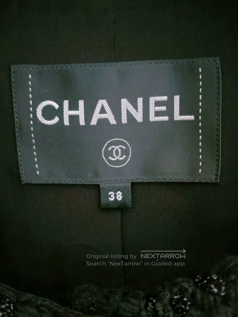 Chanel Chanel Black coat Size XS / US 0-2 / IT 36-38 - 2 Thumbnail