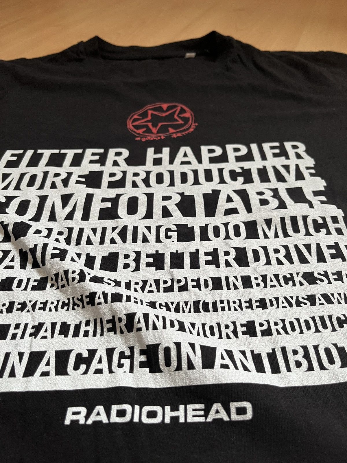Band Tees Radiohead Fitter Happier tee Size US XL / EU 56 / 4 - 3 Thumbnail