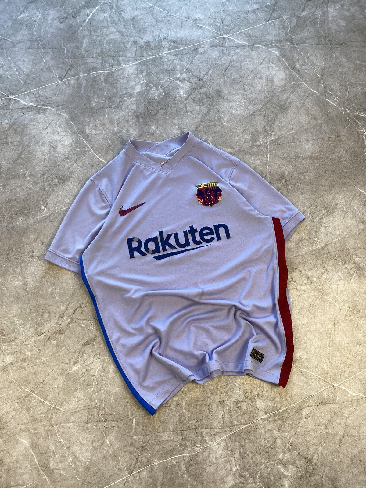 Nike × Vintage Rare Nike FC Barselona 2021/2022 Away Soccer Jersey Size US L / EU 52-54 / 3 - 1 Thumbnail