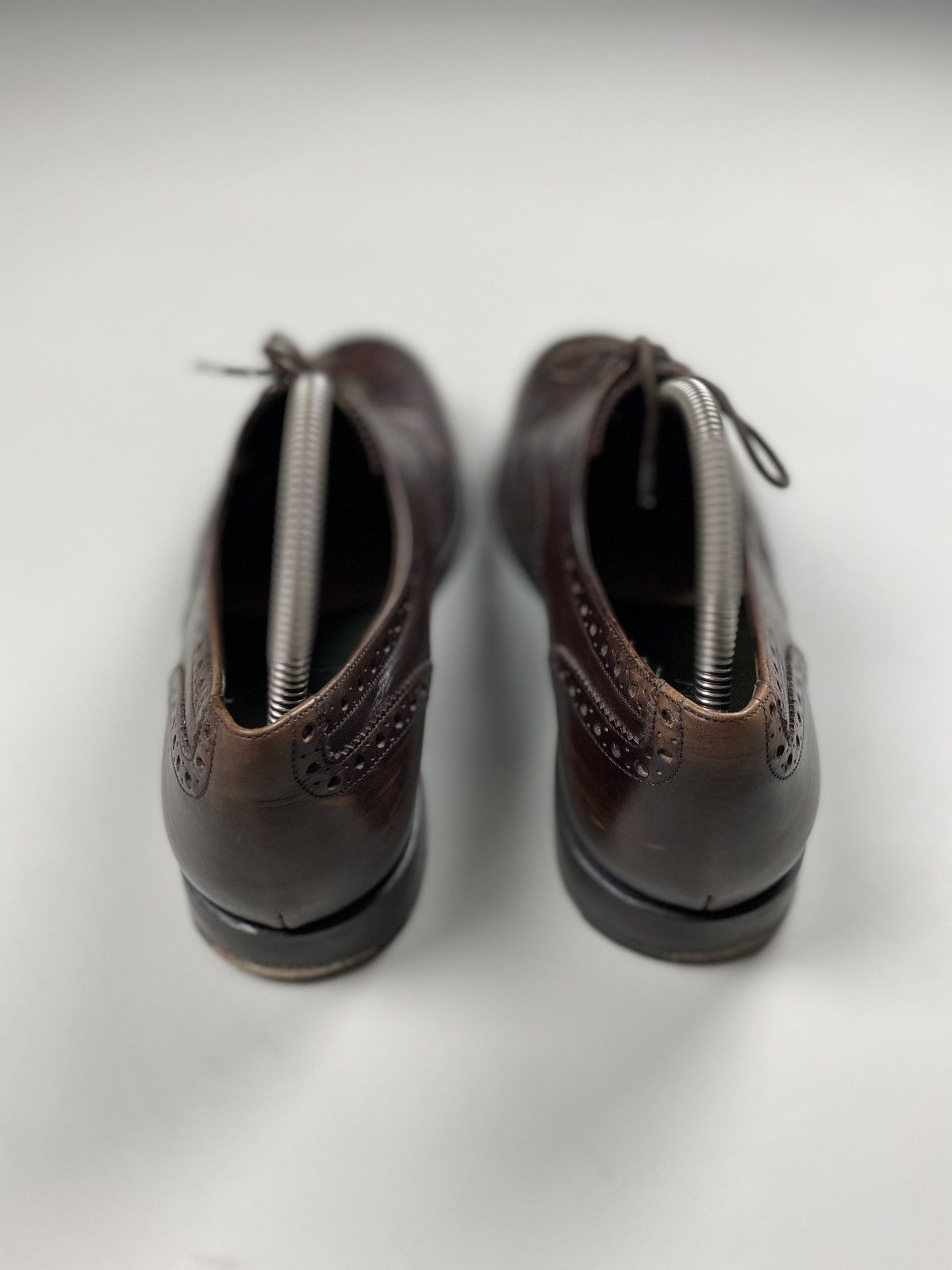 Loake Loake men’s leather formal brogue shoes size UK 9 / US 10 Size US 10 / EU 43 - 15 Thumbnail