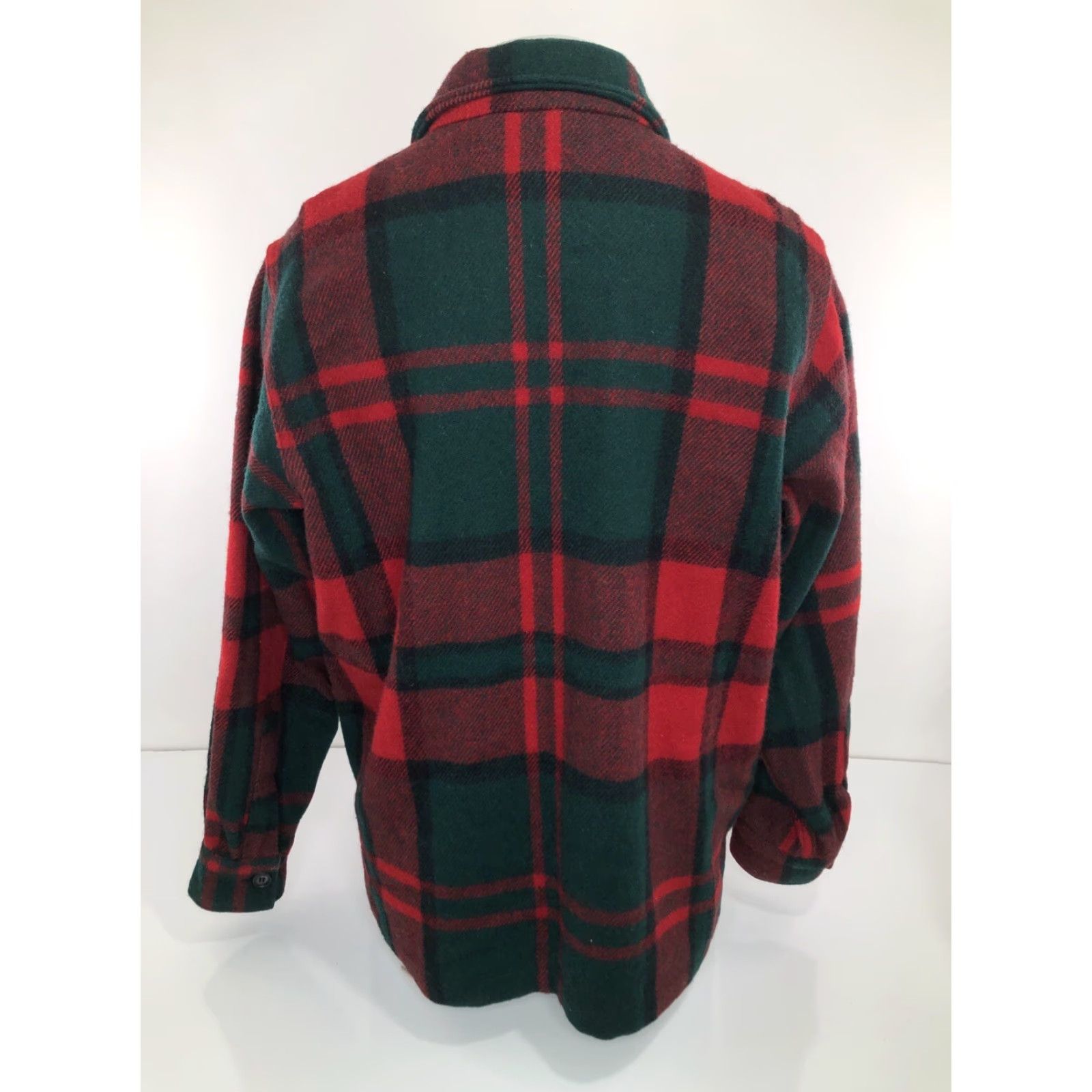 Vintage VINTAGE L.L. BEAN Ranch Field Shirt Jacket Wool Flannel MENS Size L Red / Green / Blue Capable Label Cursive Aesthetic Size US L / EU 52-54 / 3 - 5 Thumbnail