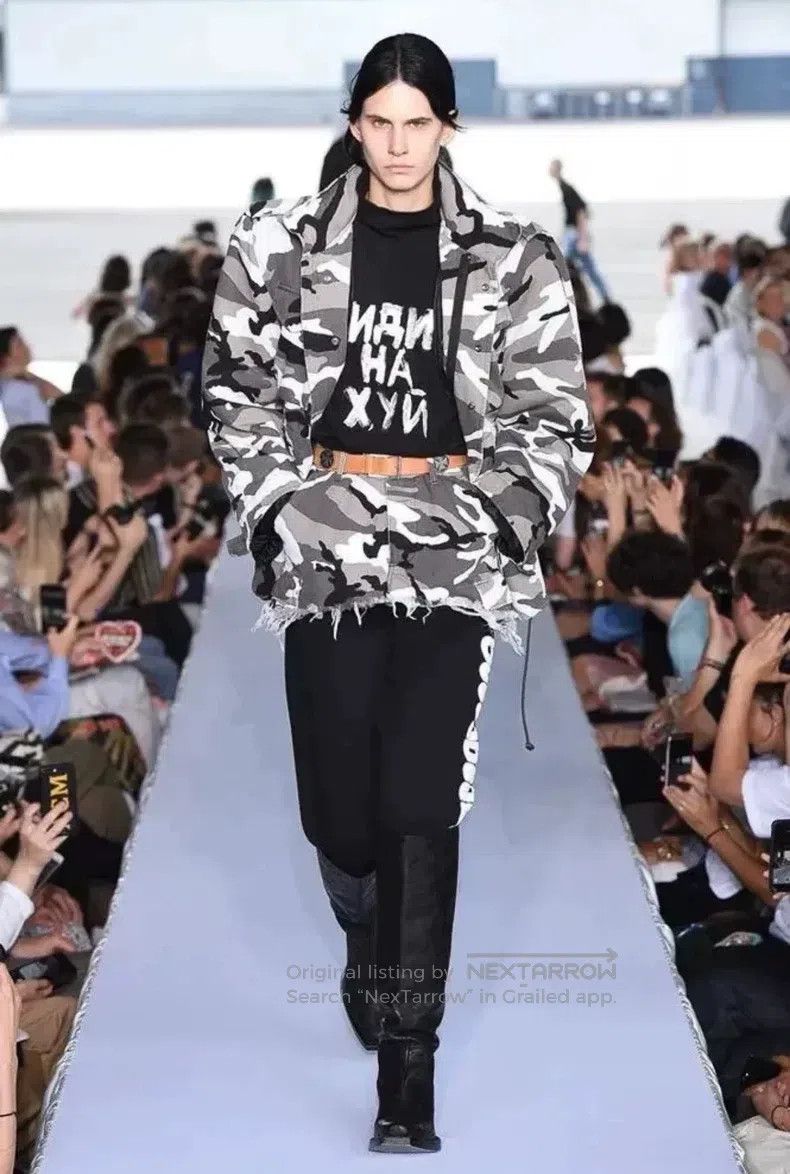 Vetements Vetements size M Camouflage Print Fake Two-Piece Pants Size US 27 - 3 Thumbnail