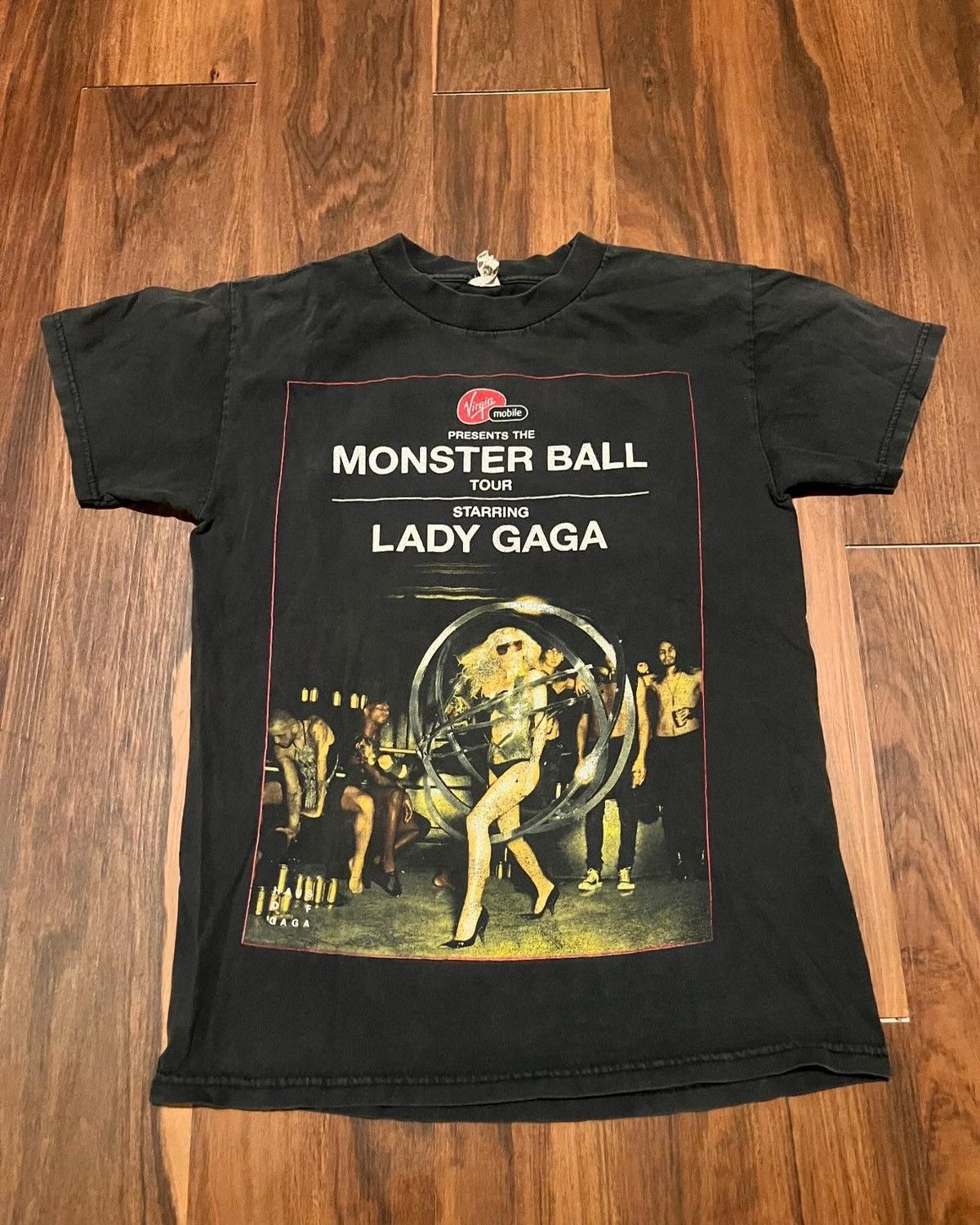 Vintage Y2K lady Gaga tee Size US S / EU 44-46 / 1 - 1 Thumbnail