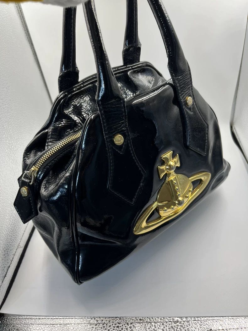 Other Vivienne Westwood size os Black lacquered bowling bag Size ONE SIZE - 1 Thumbnail