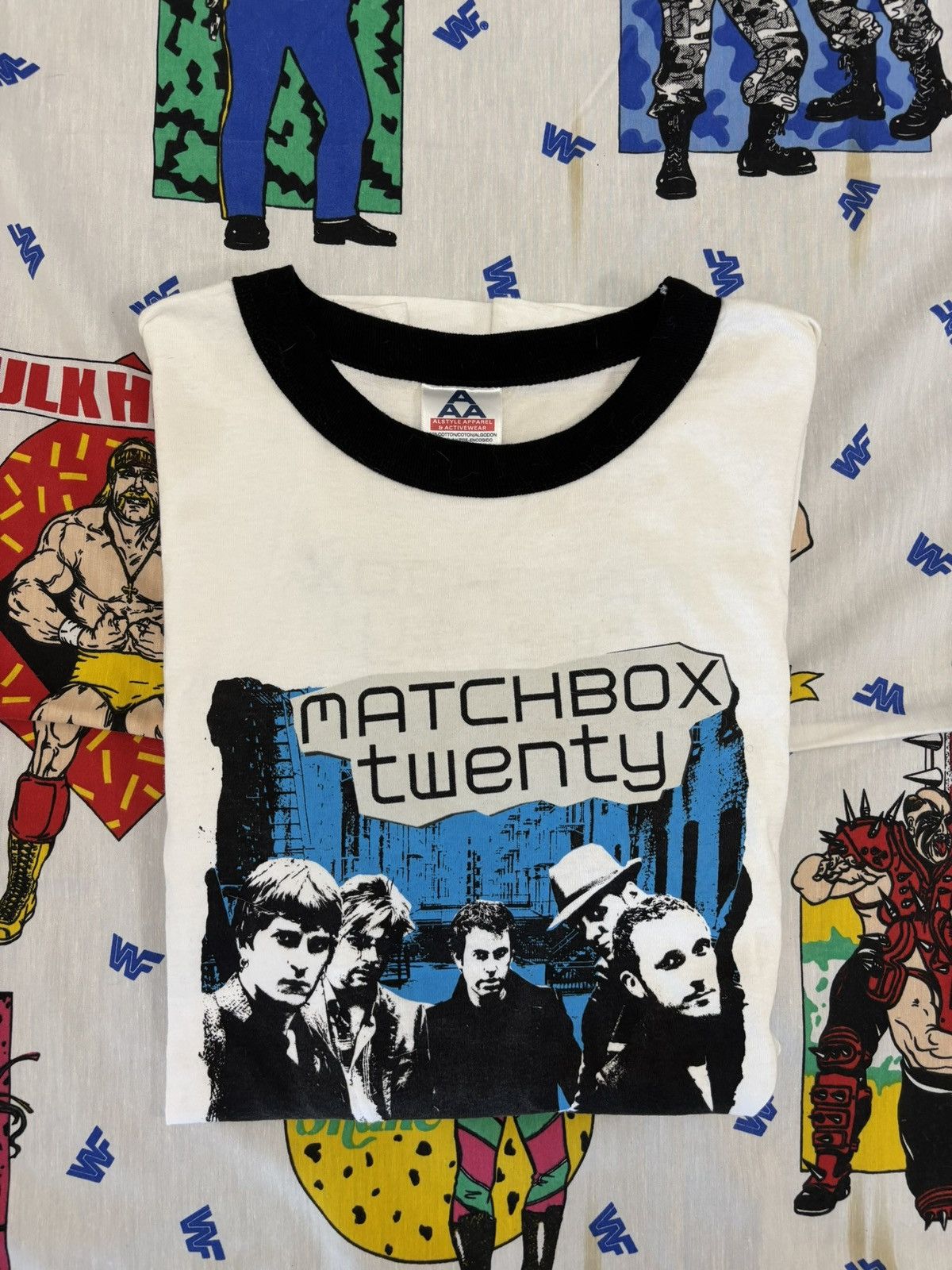 Other Matchbox Twenty band tee, white black accents single stitch Size US M / EU 48-50 / 2 - 7 Thumbnail