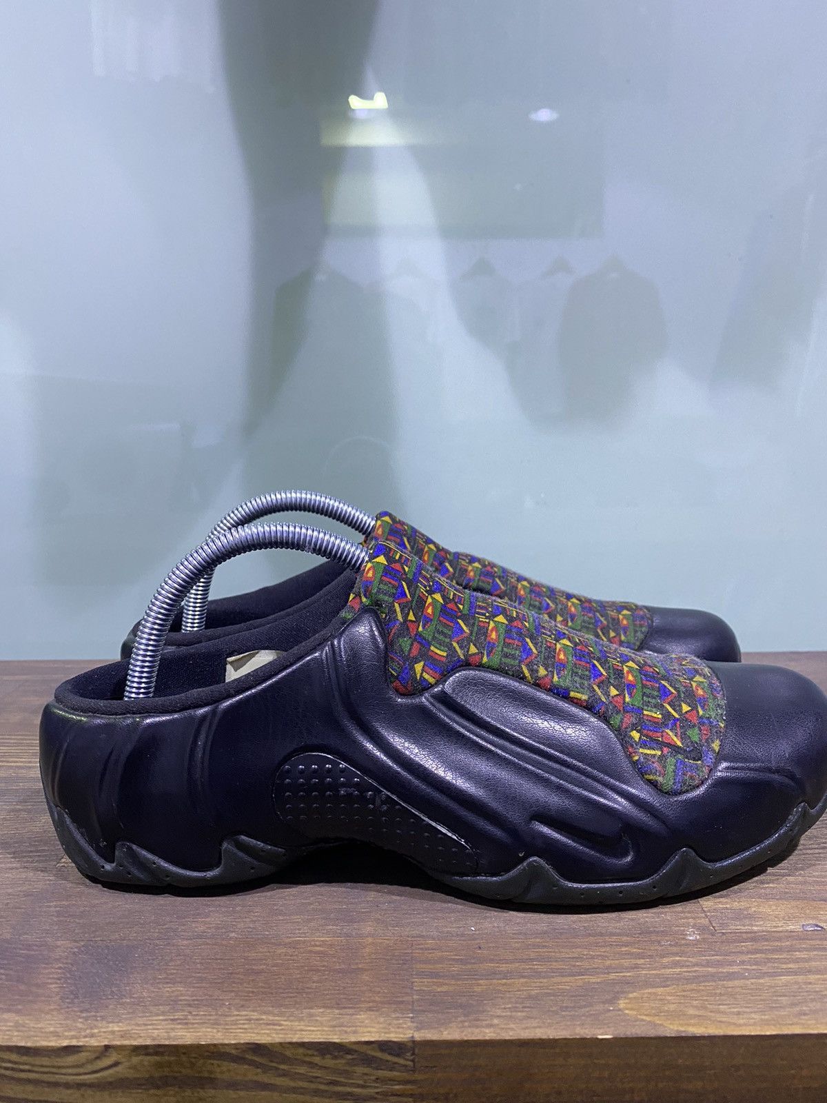 Nike Nike Solo Slide Urban Jungle Gym Slip Ons Size US 7.5 / EU 40-41 - 2 Thumbnail