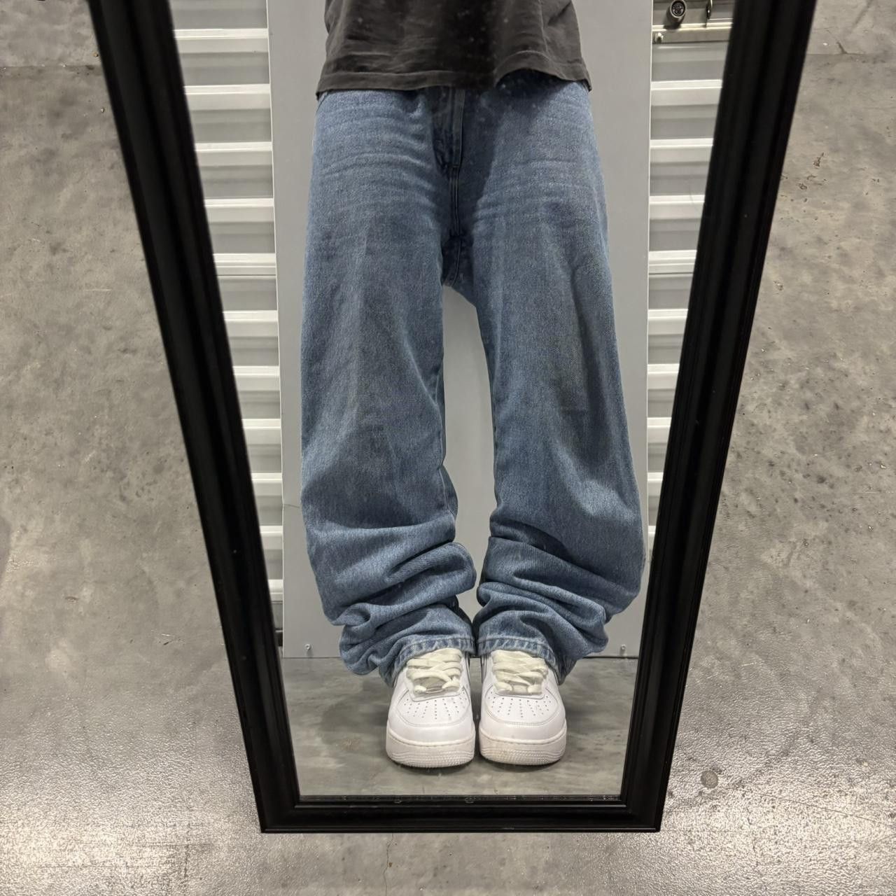 Japanese Brand × Vintage Crazy Vintage Y2K/2000s Light Wash Essential Denim Jeans! Size US 34 / EU 50 - 1 Thumbnail