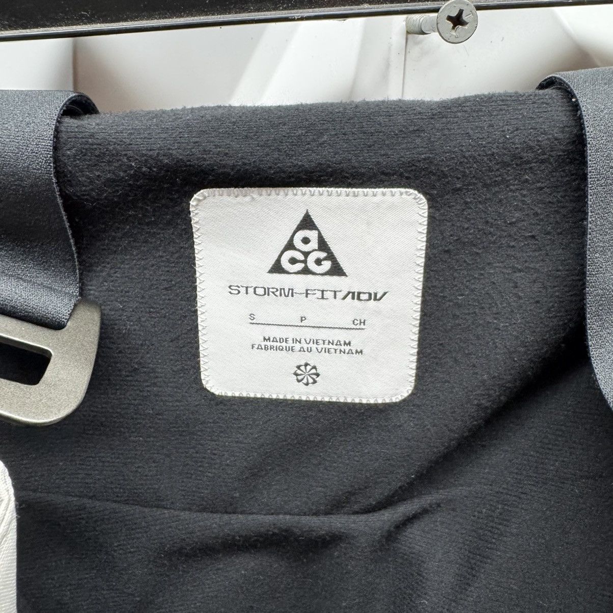 Goretex × Nike ACG NIKE ACG GORE-TEX Chena Vortex snow pants size small Size US 33 - 8 Thumbnail
