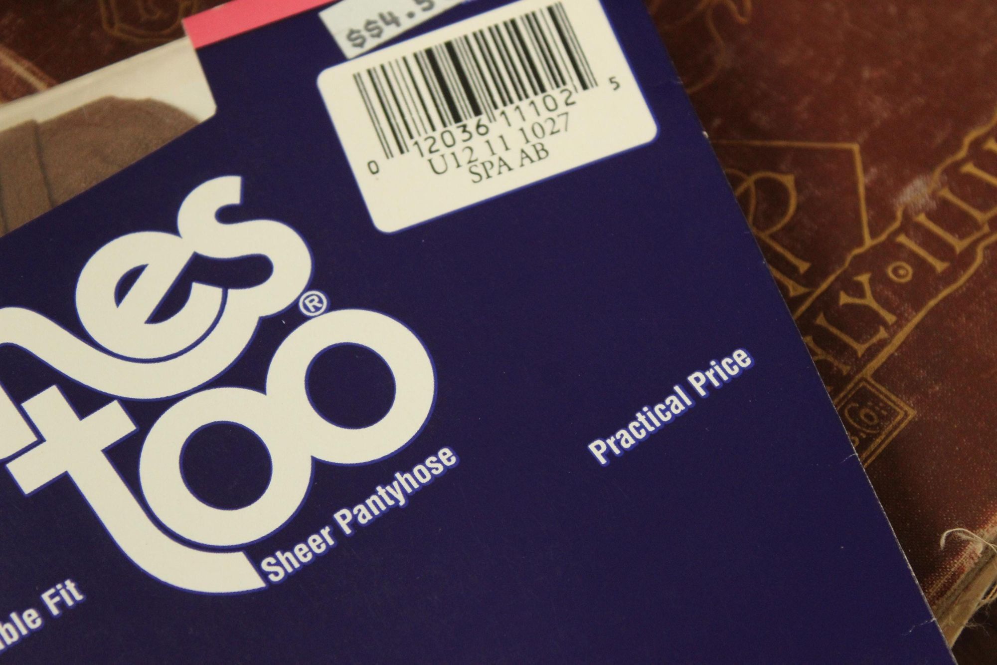 Hanes Vintage 1980s 1990s Pantyhose, New NOS Hanes Too, Control To Size ONE SIZE - 4 Thumbnail