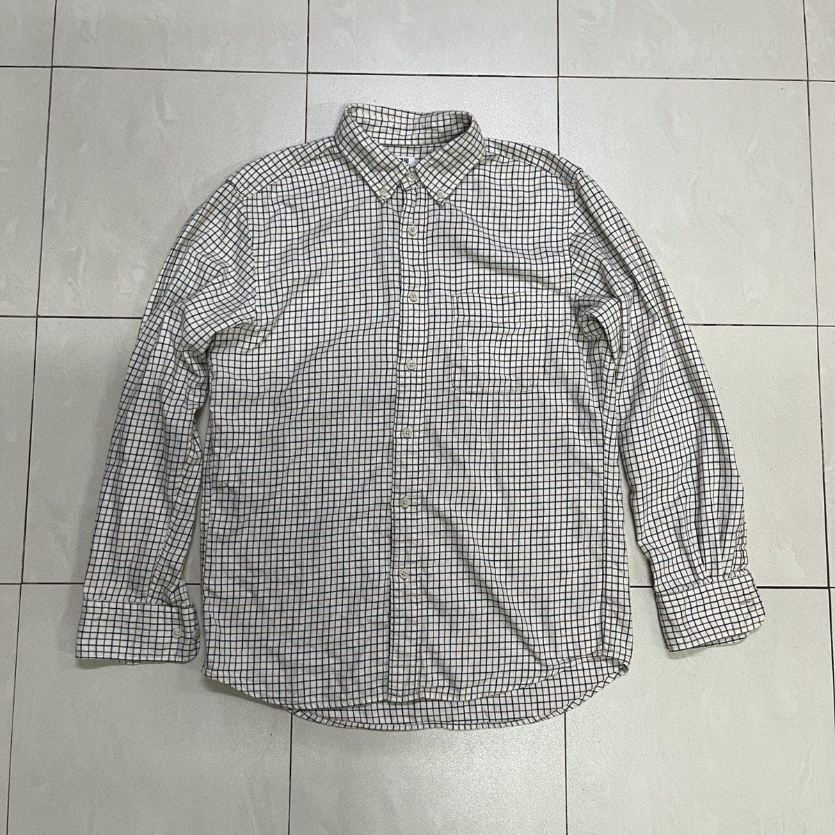 Japanese Brand × Uniqlo × Vintage Uniqlo Plaid/Check Button Up Flannel Shirt Size US S / EU 44-46 / 1 - 2 Thumbnail