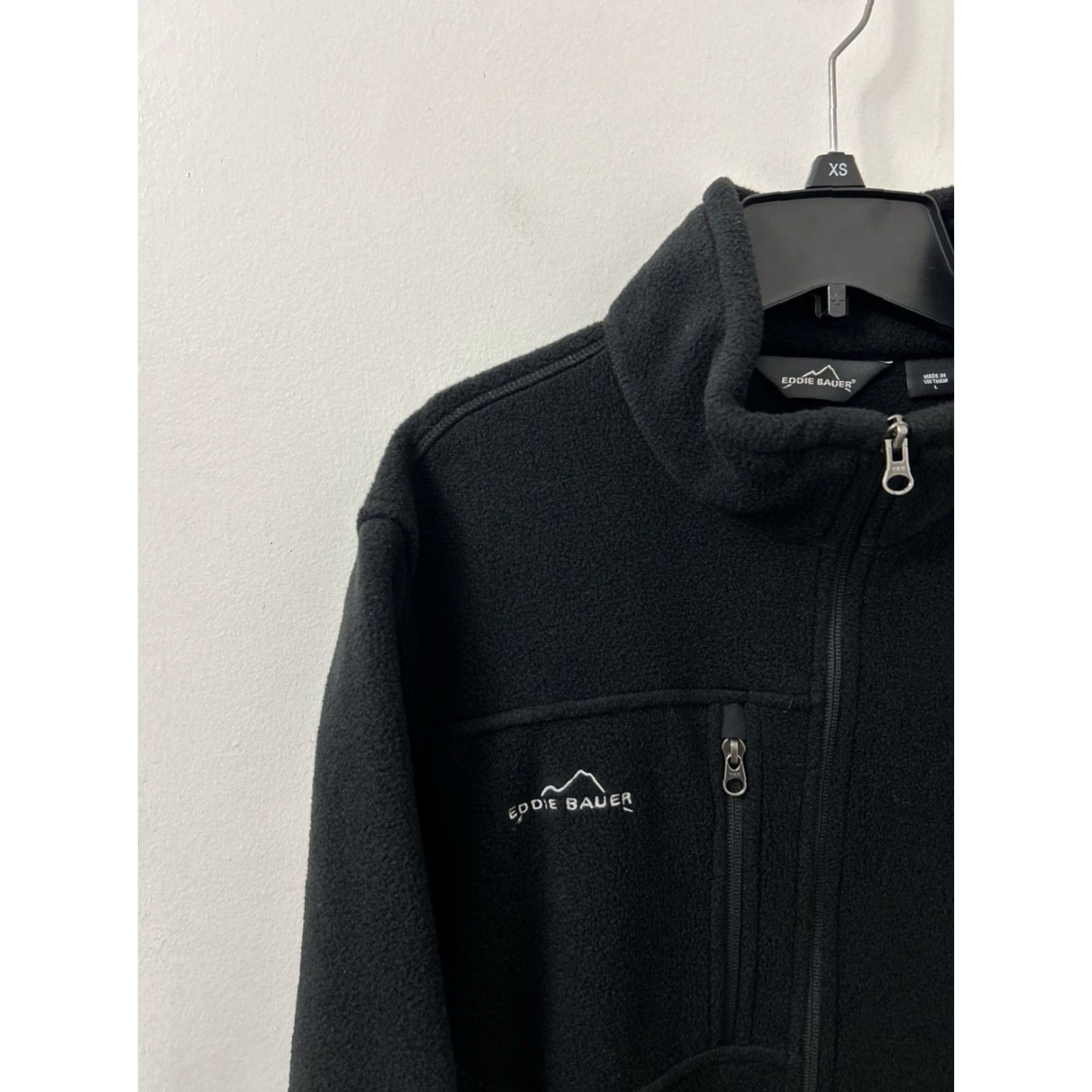 Eddie Bauer Eddie Bauer Jacket Womens L Black Full Zip Fleece Pockets Logo L/S Size L / US 10 / IT 46 - 4 Thumbnail