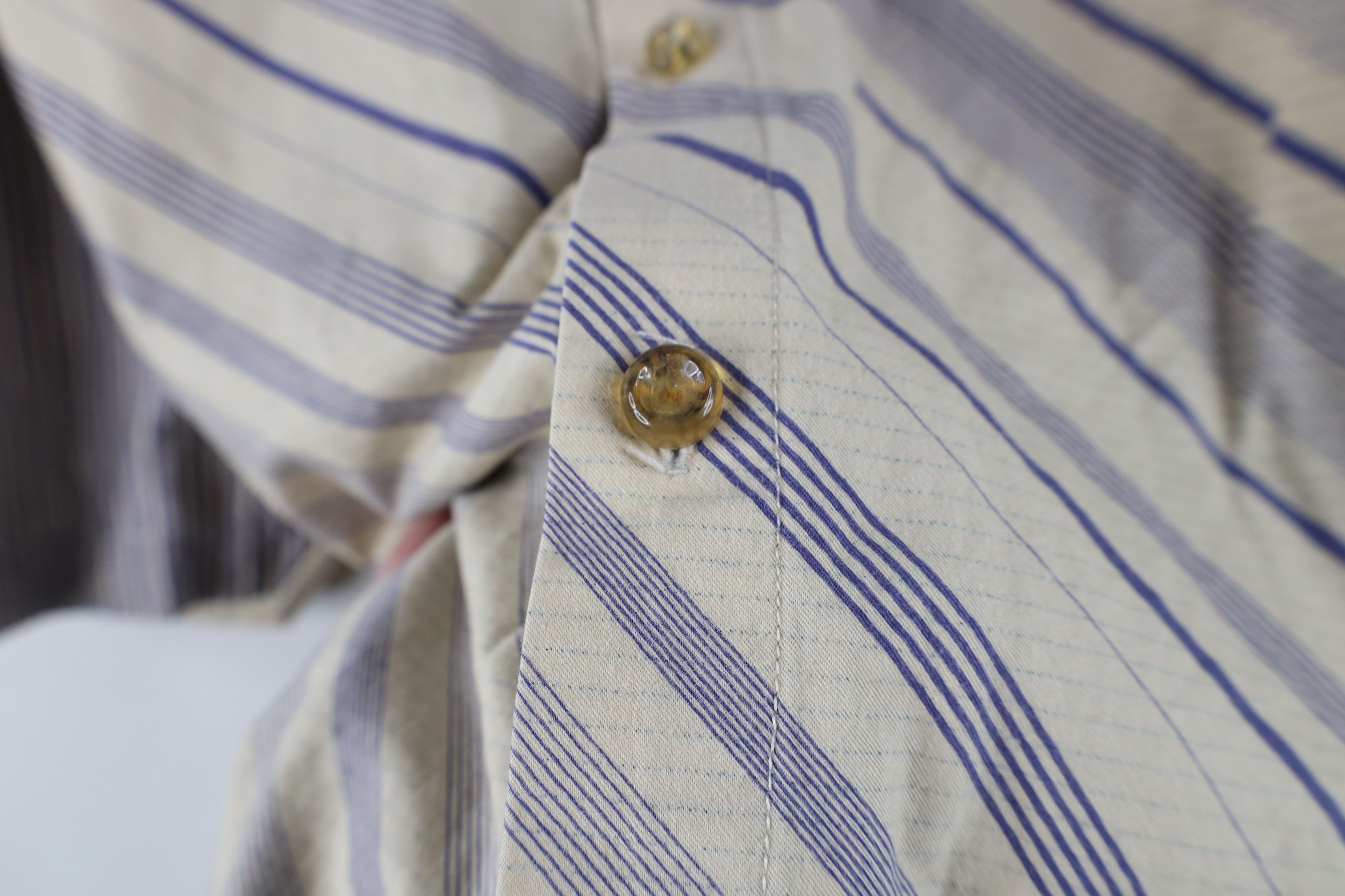 Vintage Vintage 90s Streetwear Block Short Sleeve Button Shirt Size US L / EU 52-54 / 3 - 5 Thumbnail