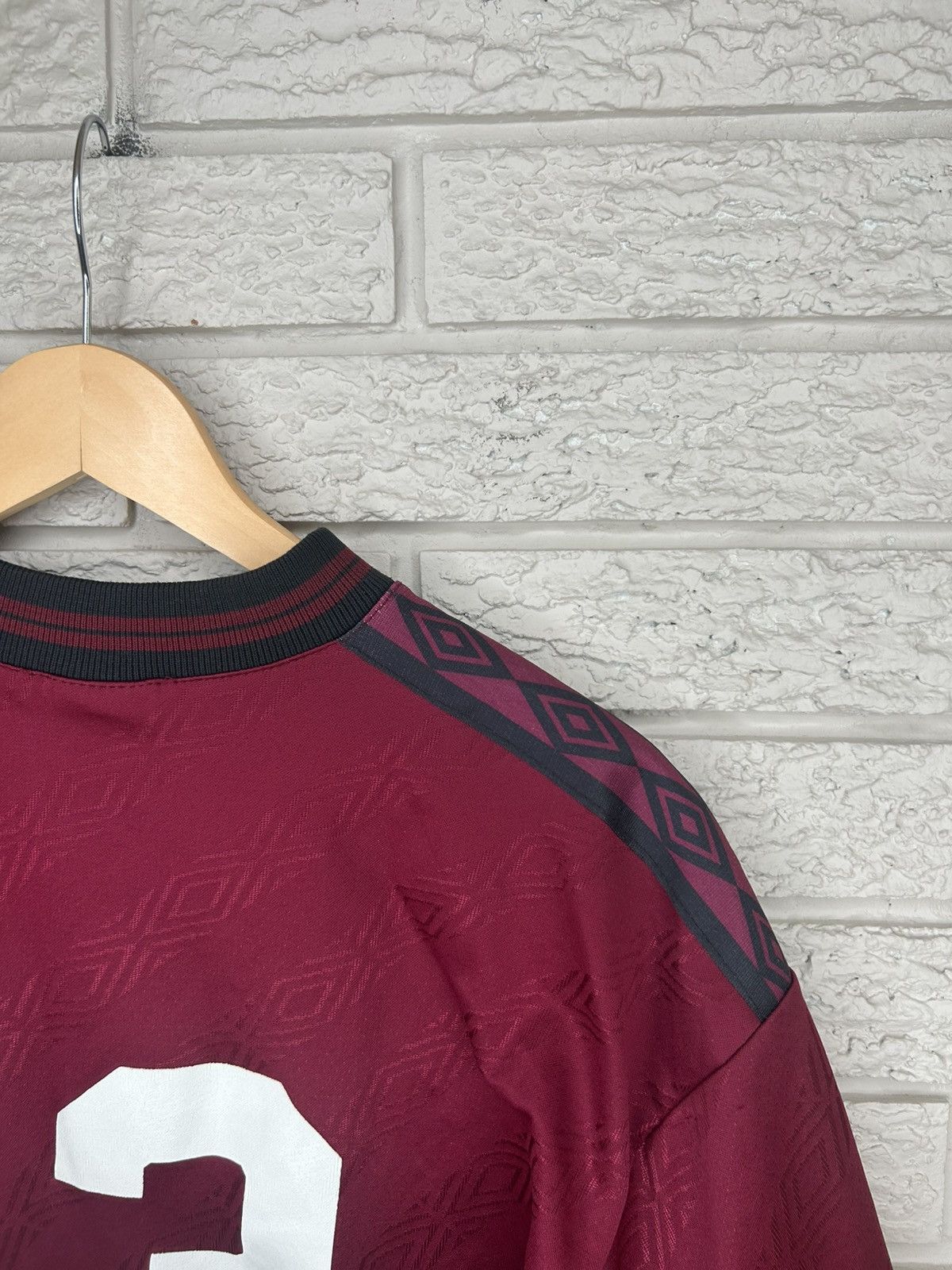 Umbro Vintage 90s Umbro Burgundy AOP Logo Jersey Size US M / EU 48-50 / 2 - 8 Thumbnail