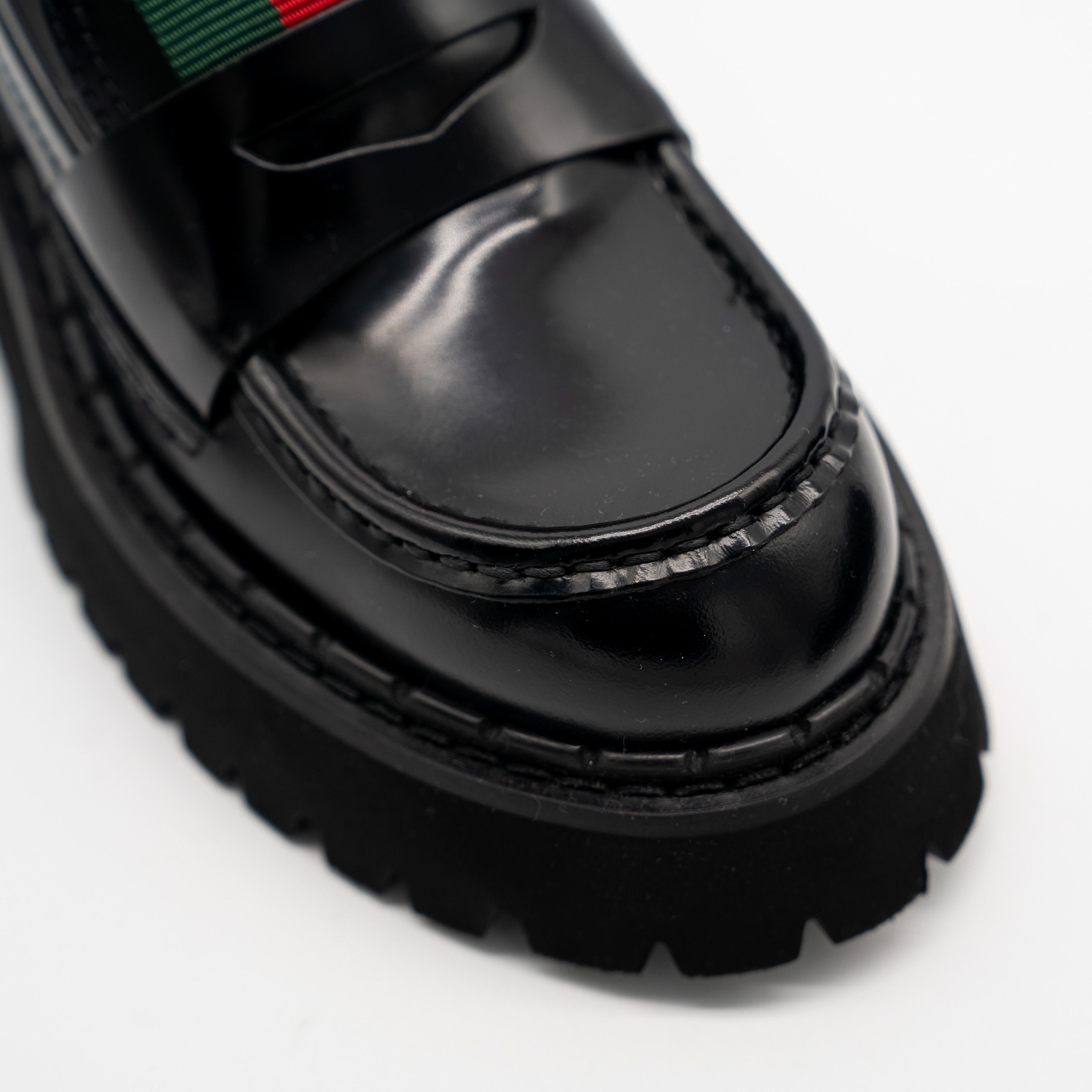 Gucci 6 US Gucci Lug Sole Penny Loafers Black Web Leather Size US 6 / IT 36 - 7 Thumbnail