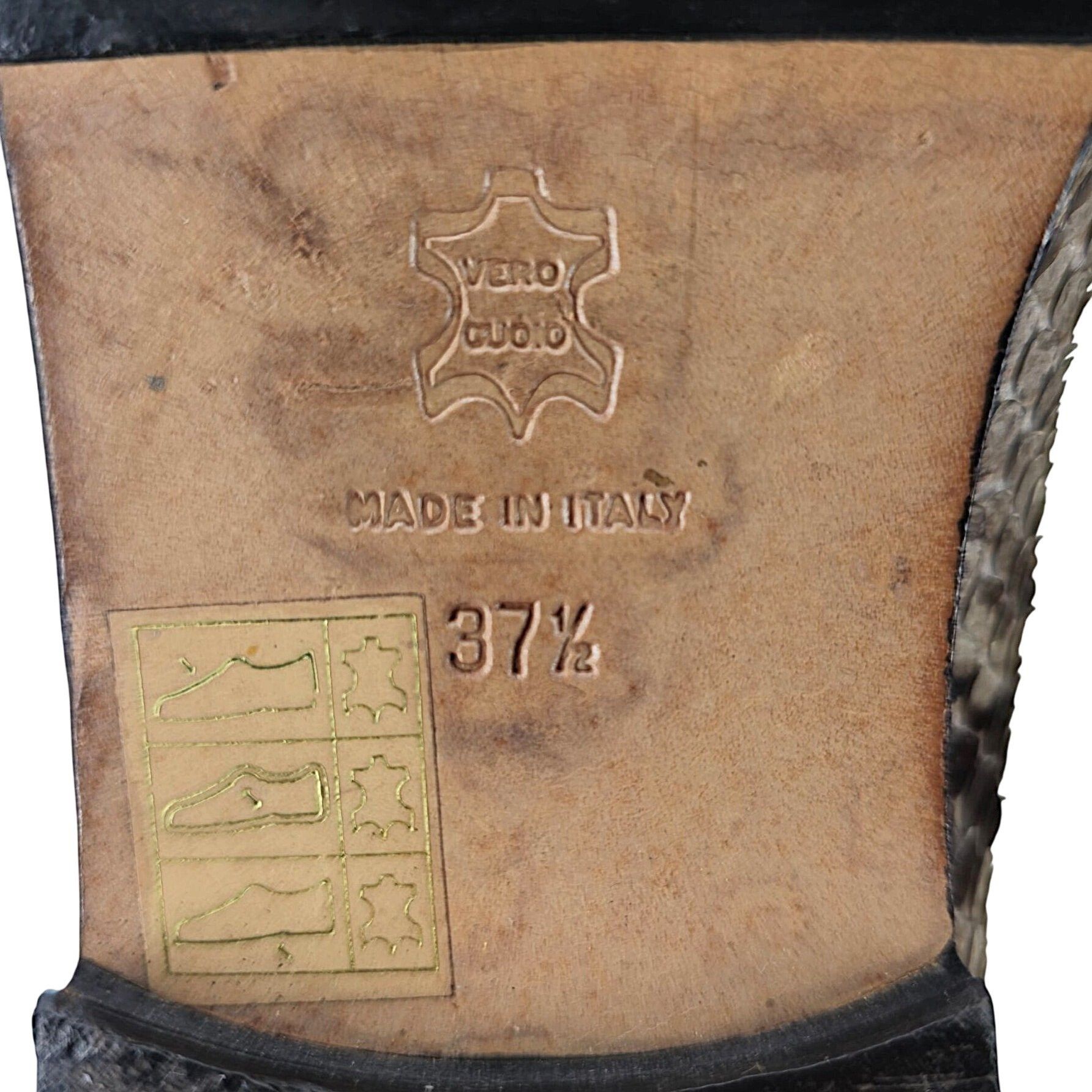 Carel Paris Carel Paris Italy Exotic Snakeskin Leather Ankle Chukka Boot Size US 6.5 / IT 36.5 - 9 Thumbnail