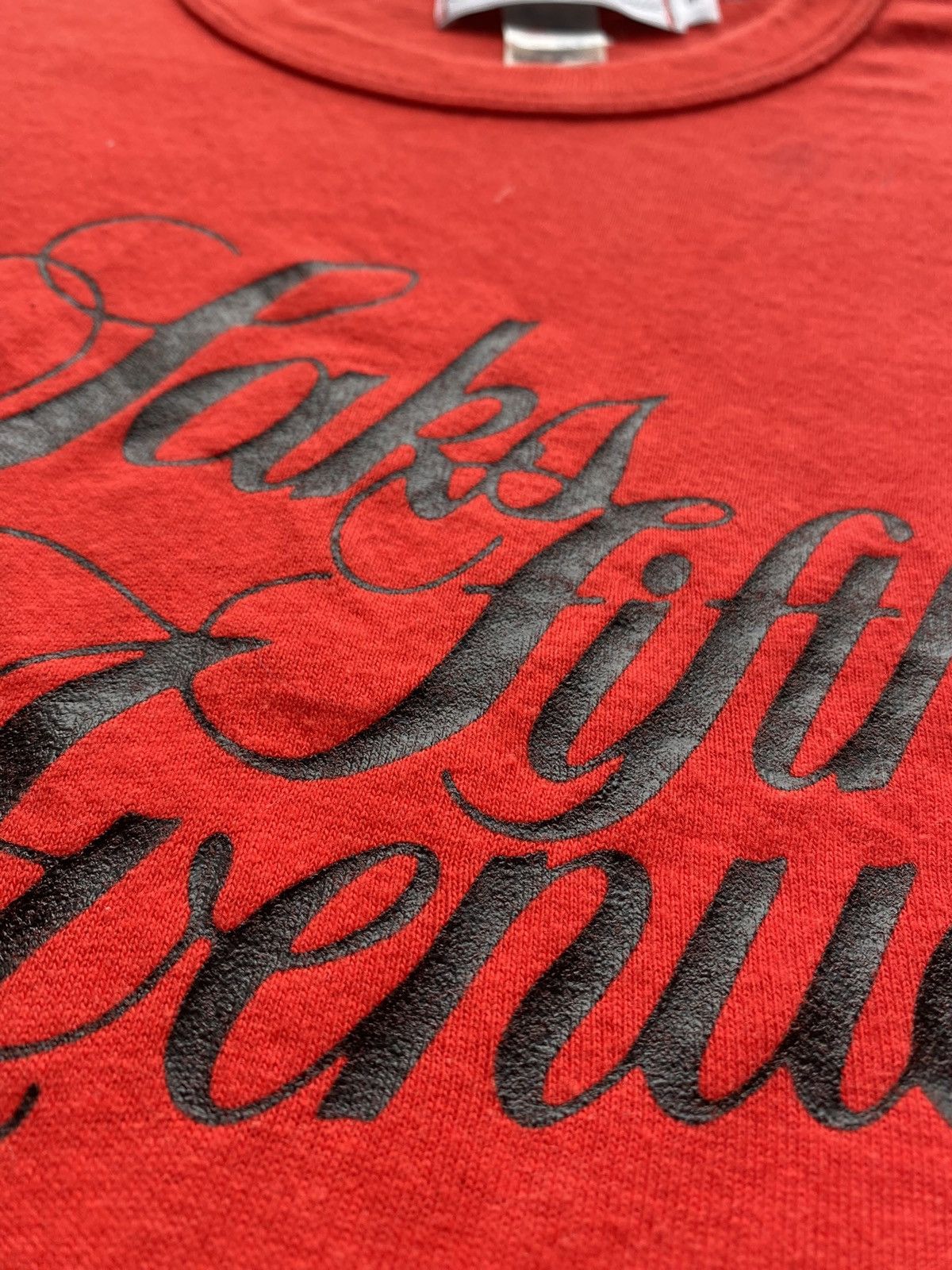 Saks Fifth Avenue 🔥Rare 90s Saks Fifth Avenue Red Tee Mens s USA Made unique Size US S / EU 44-46 / 1 - 16 Thumbnail