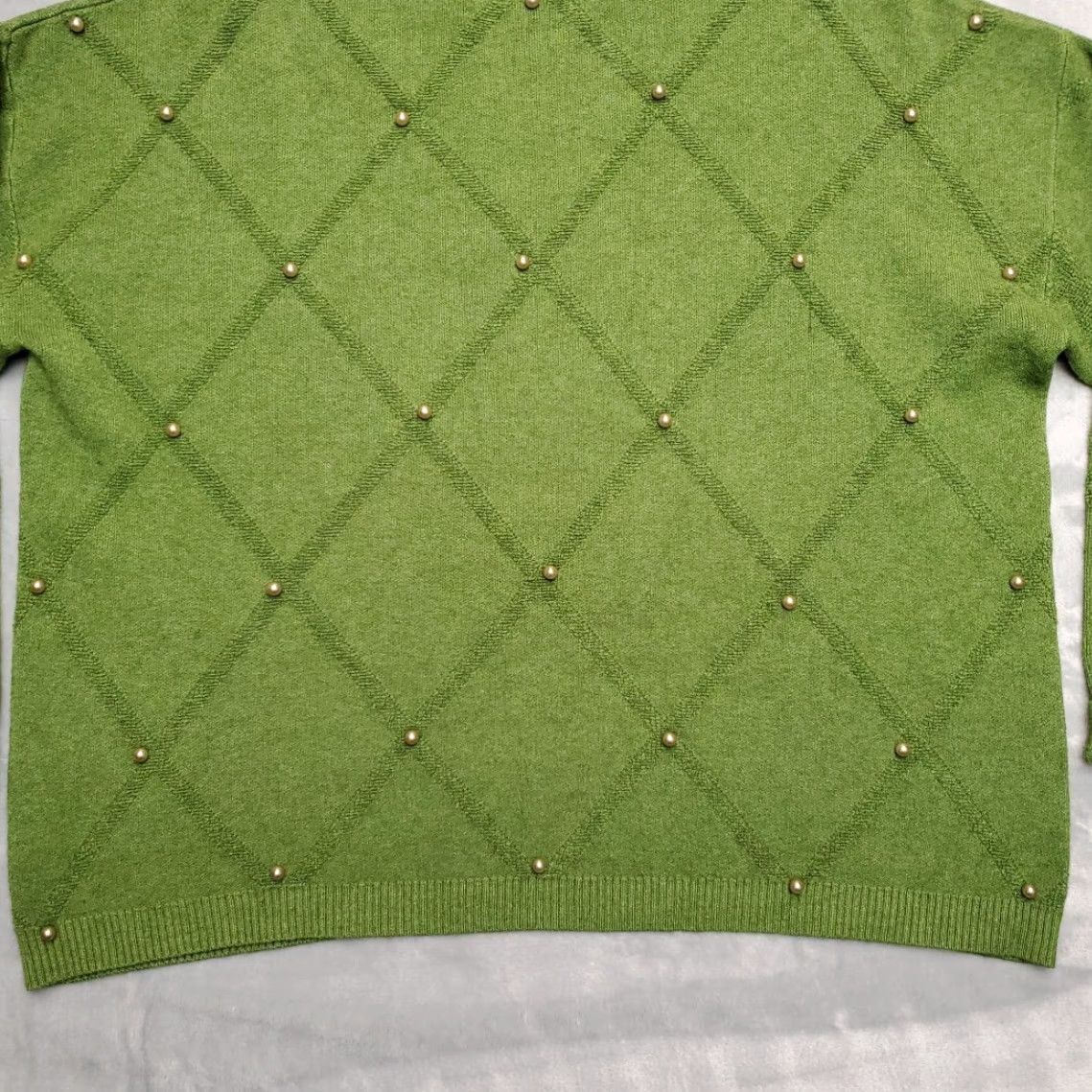 Vintage VINTAGE Christmas Sweater Womens Large Green Bead Diamond Accent Texture Viscose Blend Size L / US 10 / IT 46 - 2 Thumbnail