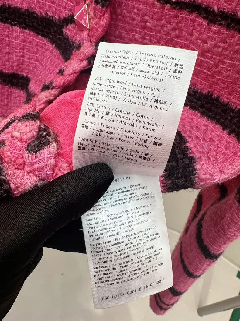Valentino Valentino Year of the Tiger limited pink jacket Size XS / US 0-2 / IT 36-38 - 5 Thumbnail