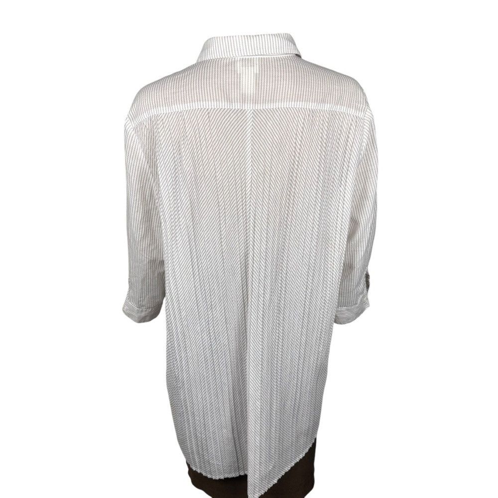 Chicos Chico's Pleated Back Hi-Low Roll Tab 3/4 Sleeve Striped Blo Size L / US 10 / IT 46 - 4 Thumbnail