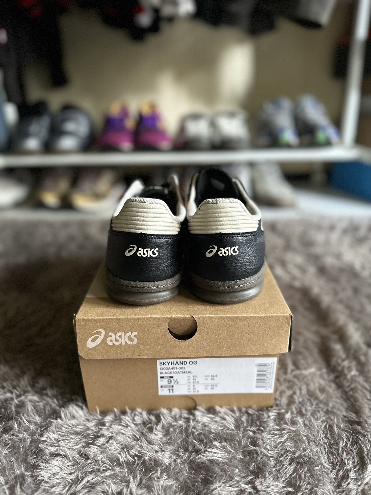 Asics ASICS Skyhand OG "Black Oatmeal Size US 9.5 / EU 42-43 - 3 Thumbnail