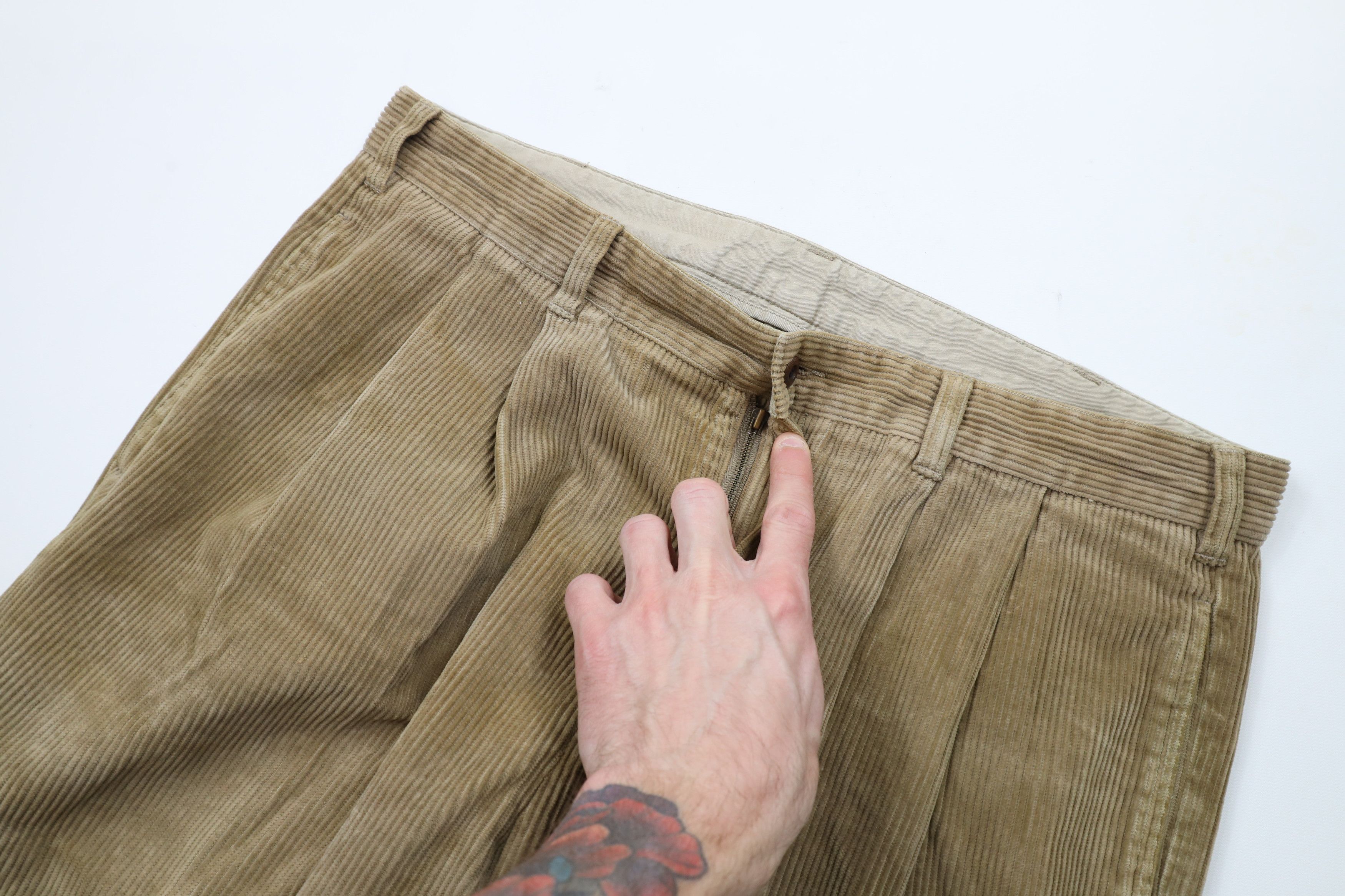Brooks Brothers × Vintage Vintage 90s Brooks Brothers Pleated Wide Leg Corduroy Pants Size US 36 / EU 52 - 9 Thumbnail