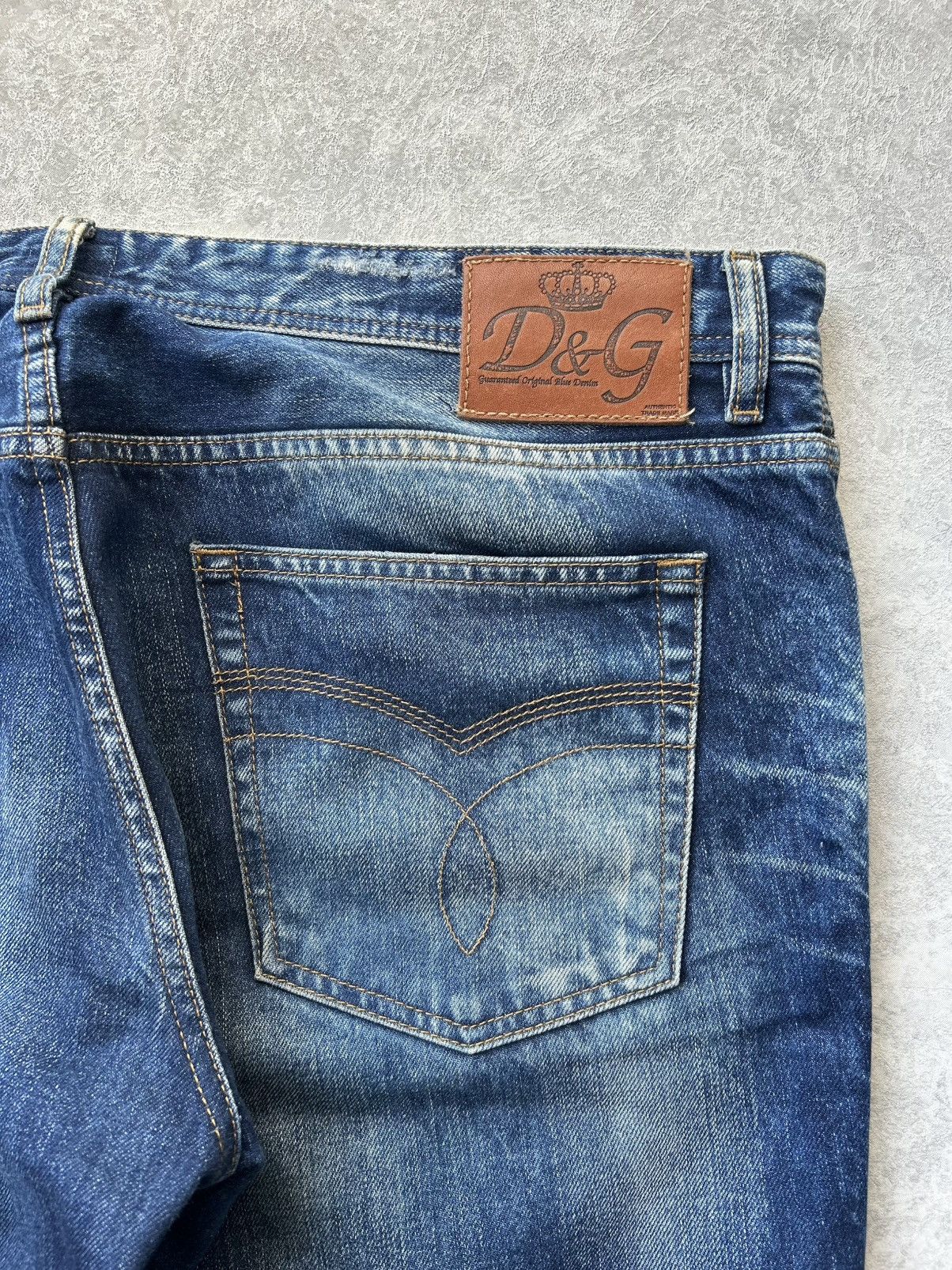 Dolce & Gabbana Vintage 00s Dolce & Gabbana Distressed Faded Denim Jeans Size US 34 / EU 50 - 13 Thumbnail