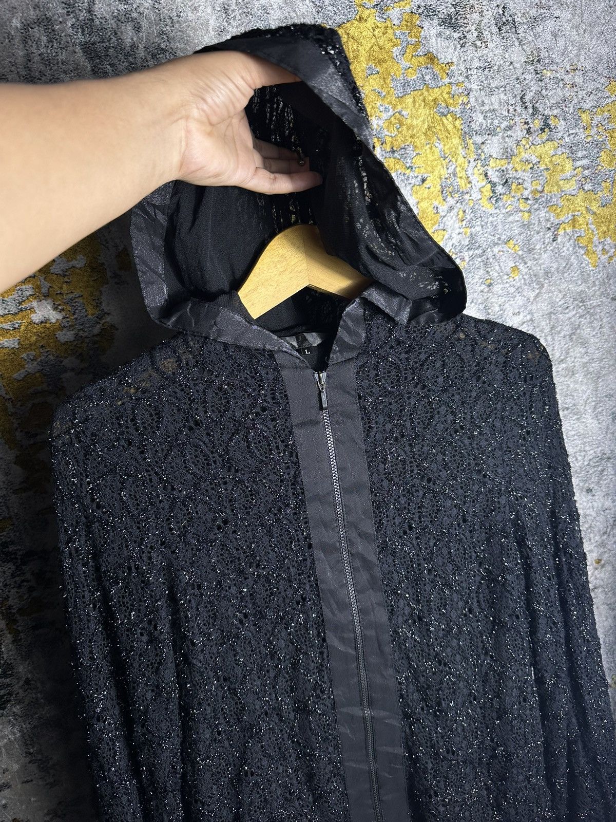 If Six Was Nine × Japanese Brand × Le Grande Bleu (L.G.B.) IF SIX WAS NINE LGB STYLE MESH LUTH GLITTER BLACK HOODIE Size US S / EU 44-46 / 1 - 7 Thumbnail
