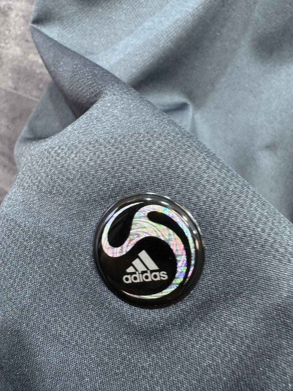 Adidas Liverpool 2009-10 Adidas Away Footvall Shirt Jersey Size US M / EU 48-50 / 2 - 15 Thumbnail