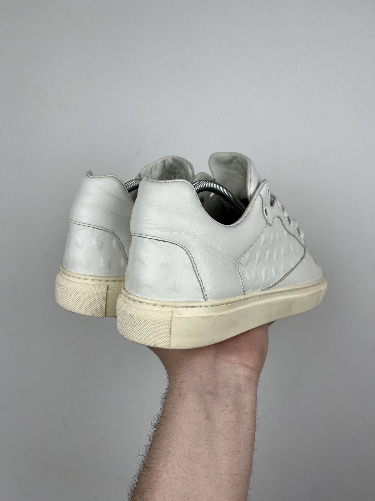 Balenciaga Balenciaga Embossed Leather Lowtop Sneakers Size US 7.5 / EU 40-41 - 6 Thumbnail