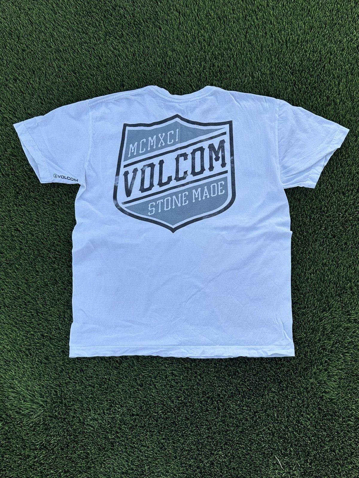 Volcom Vintage Volcom shirt Size US S / EU 44-46 / 1 - 3 Thumbnail