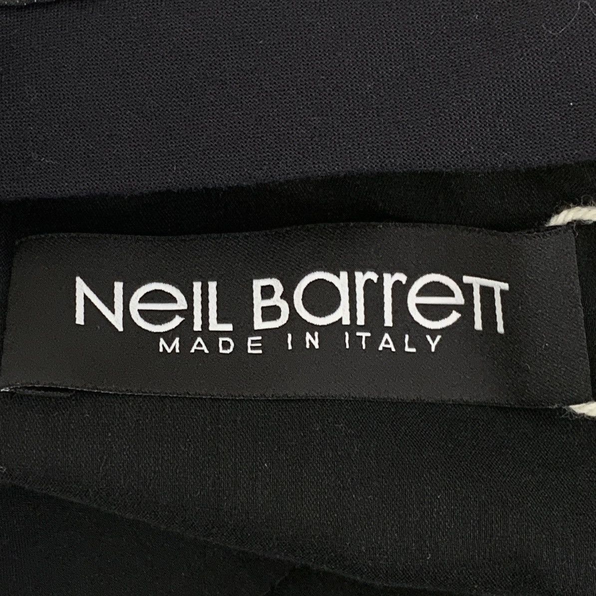 Neil Barrett Neil Barrett Black Casual Shorts K26WX Size 25" / US 0 / IT 36 - 6 Thumbnail