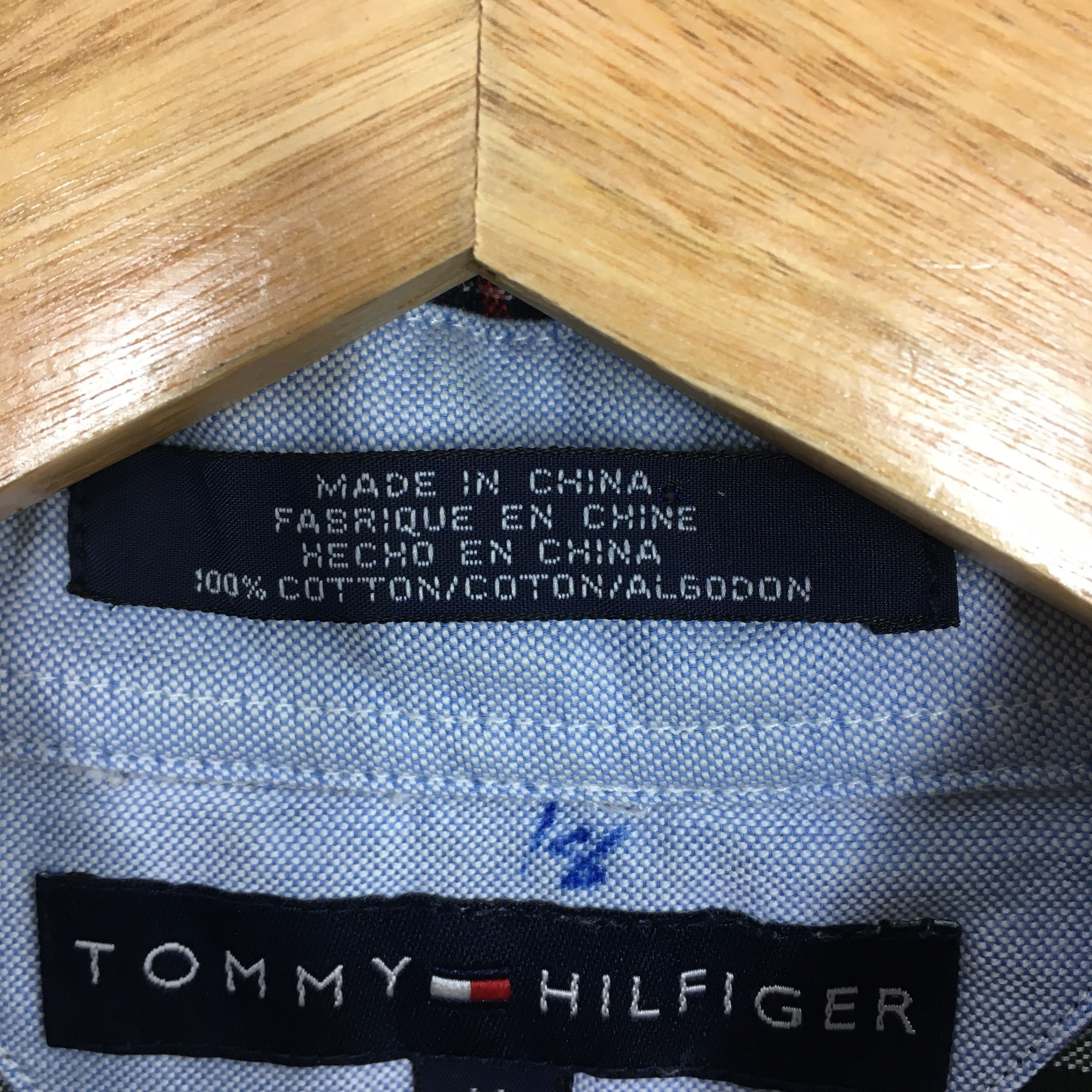 Tommy Hilfiger Vintage 90's Tommy Hilfiger Plaid Oxfords Mens Medium Size US M / EU 48-50 / 2 - 7 Thumbnail