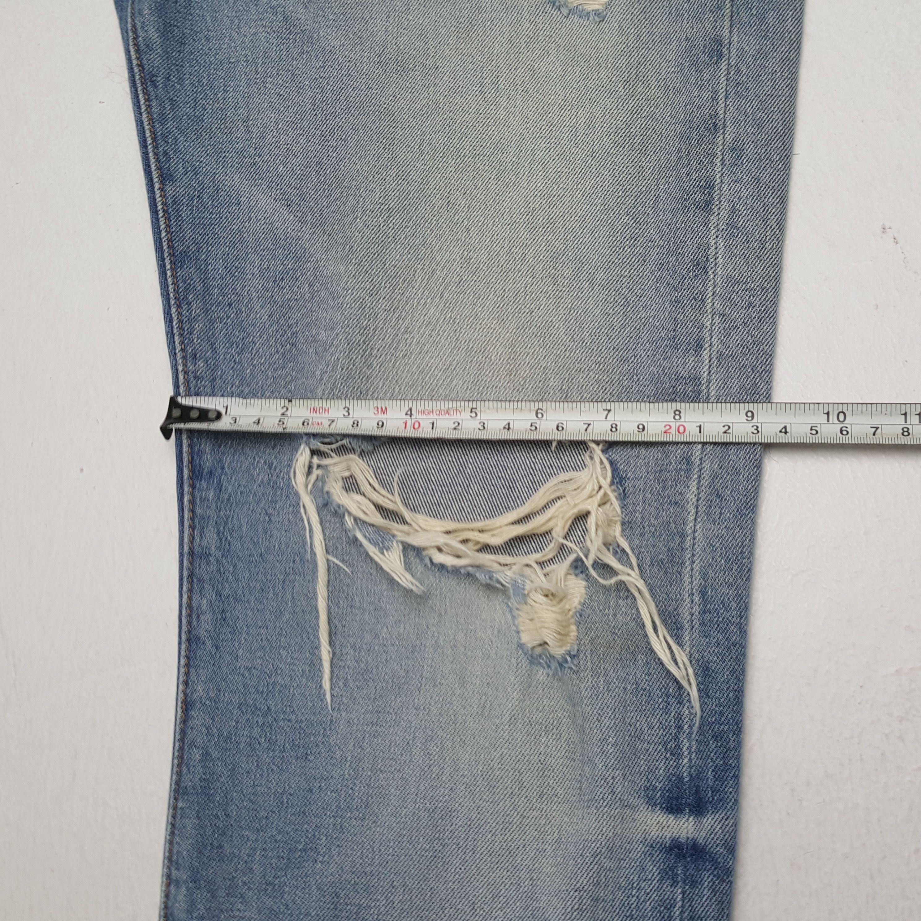 Levi's × Levi's Vintage Clothing × Vintage Vintage LEVI'S 501 Kurt Cobain Distressed Style Jeans Size US 32 / EU 48 - 10 Thumbnail