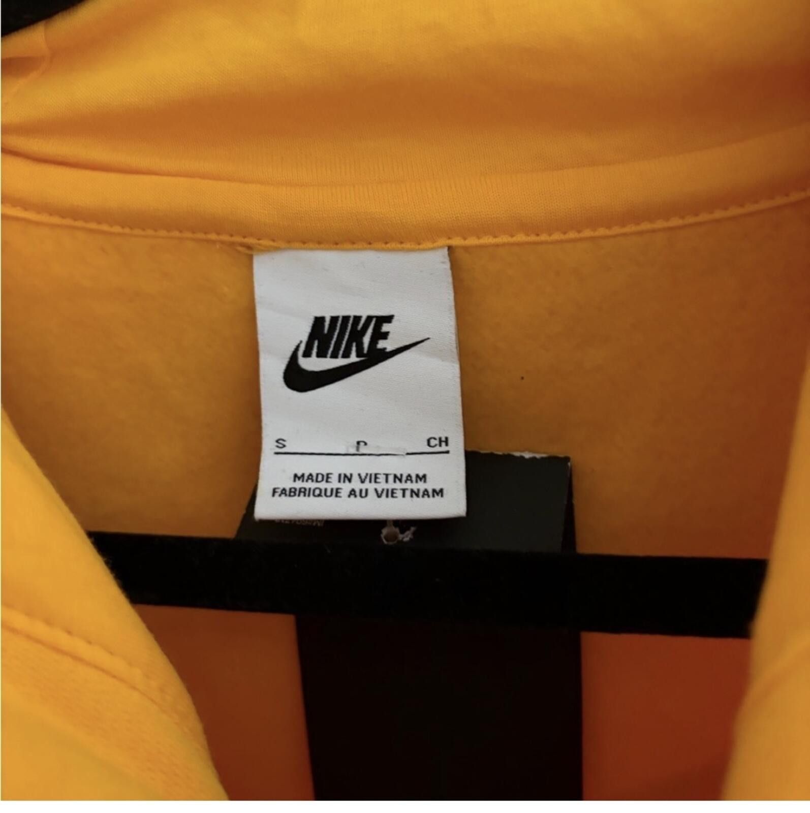 Nike Nike Men's Sun splash pullover Bright Yellow Crewneck Hoodie Size US S / EU 44-46 / 1 - 4 Thumbnail