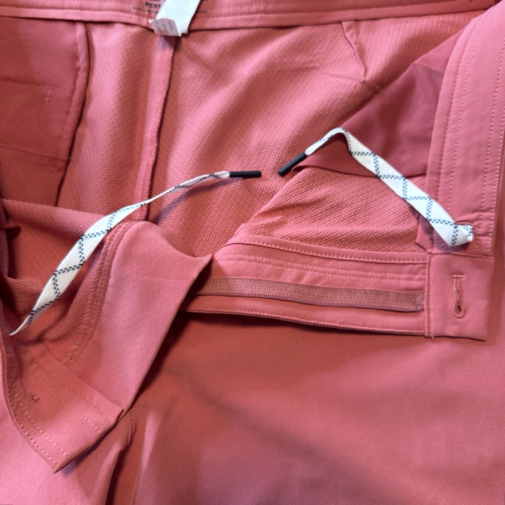 Vineyard Vines VINEYARD VINES Mens Performance Sandbar Golf Shorts 38 Pink 8” Inseam NEW Size US 38 / EU 54 - 7 Thumbnail