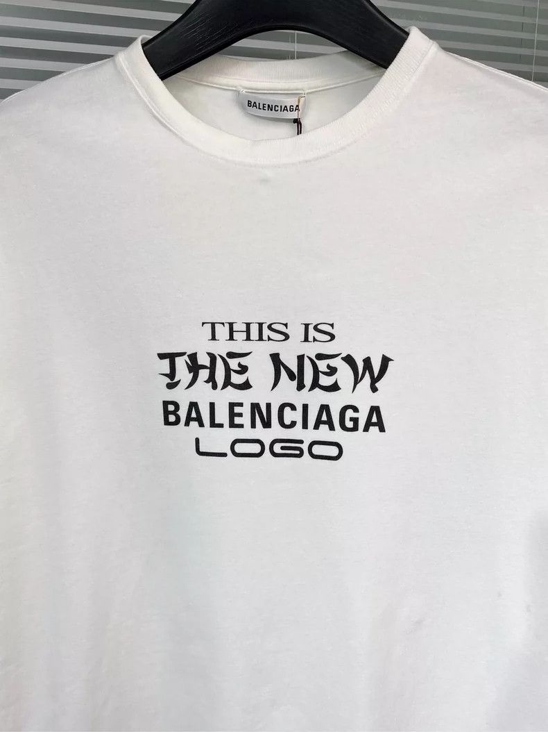 Balenciaga Short Sleeve T-Shirt with Front and Back Letter