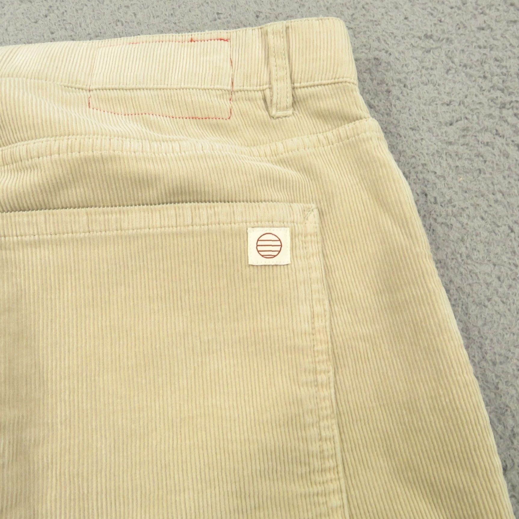 Marine Layer Marine Layer Pants Mens 34x32 Khaki Corduroy Relaxed Fit 5 Pocket Chinos Stretch Size US 34 / EU 50 - 4 Thumbnail