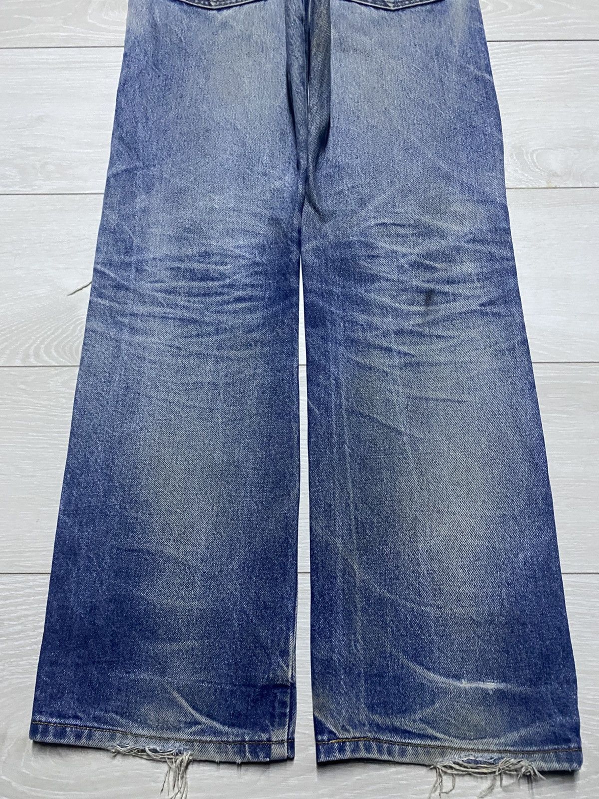 Levi's Vintage Levis 517 Mud Wash Distressed Bootcut Jeans Size US 29 - 6 Thumbnail