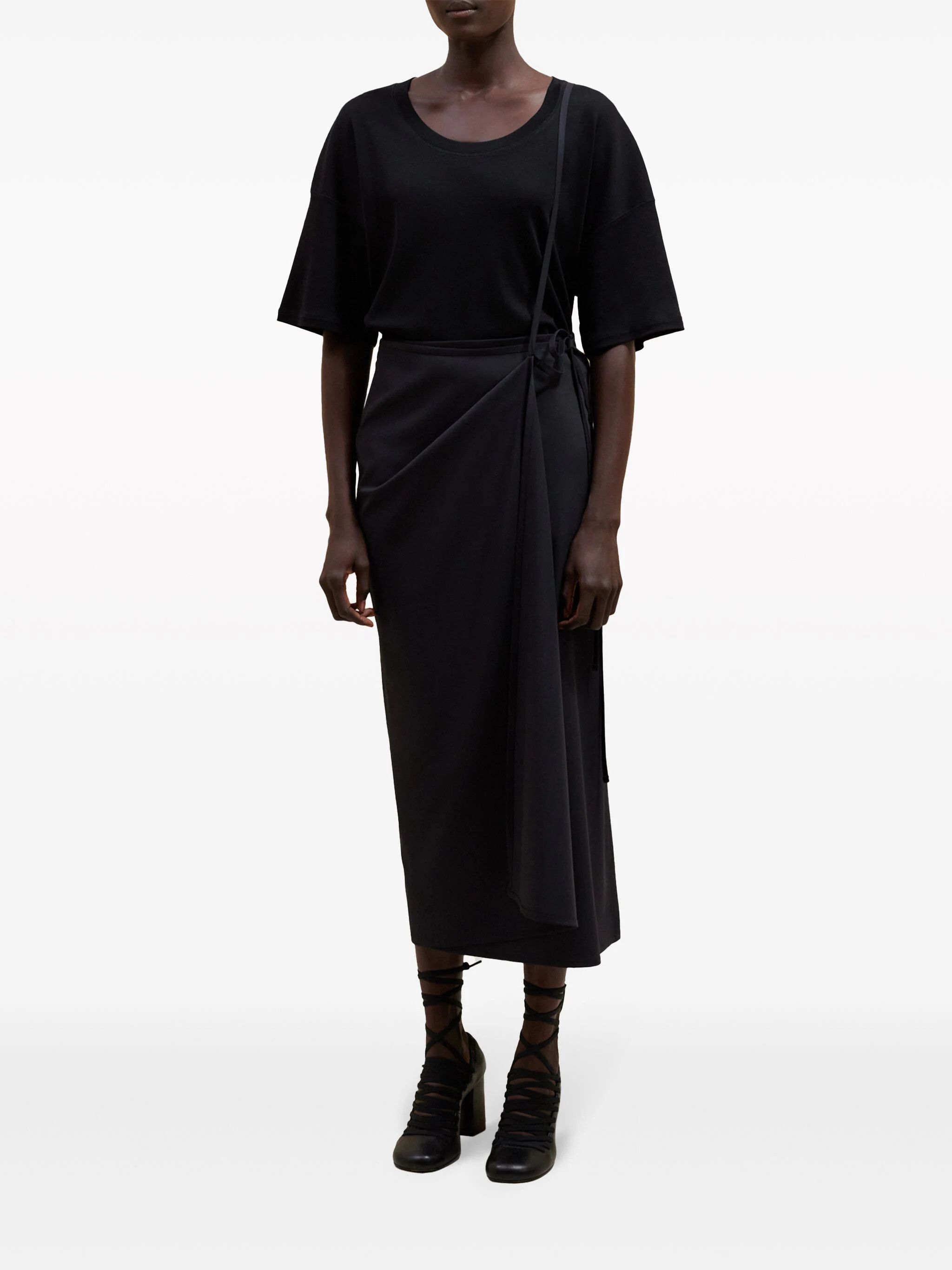 Lemaire o1s22i1n1024 Wool Wrap Skirt in Black Size 27" / US 4 / IT 40 - 2 Thumbnail