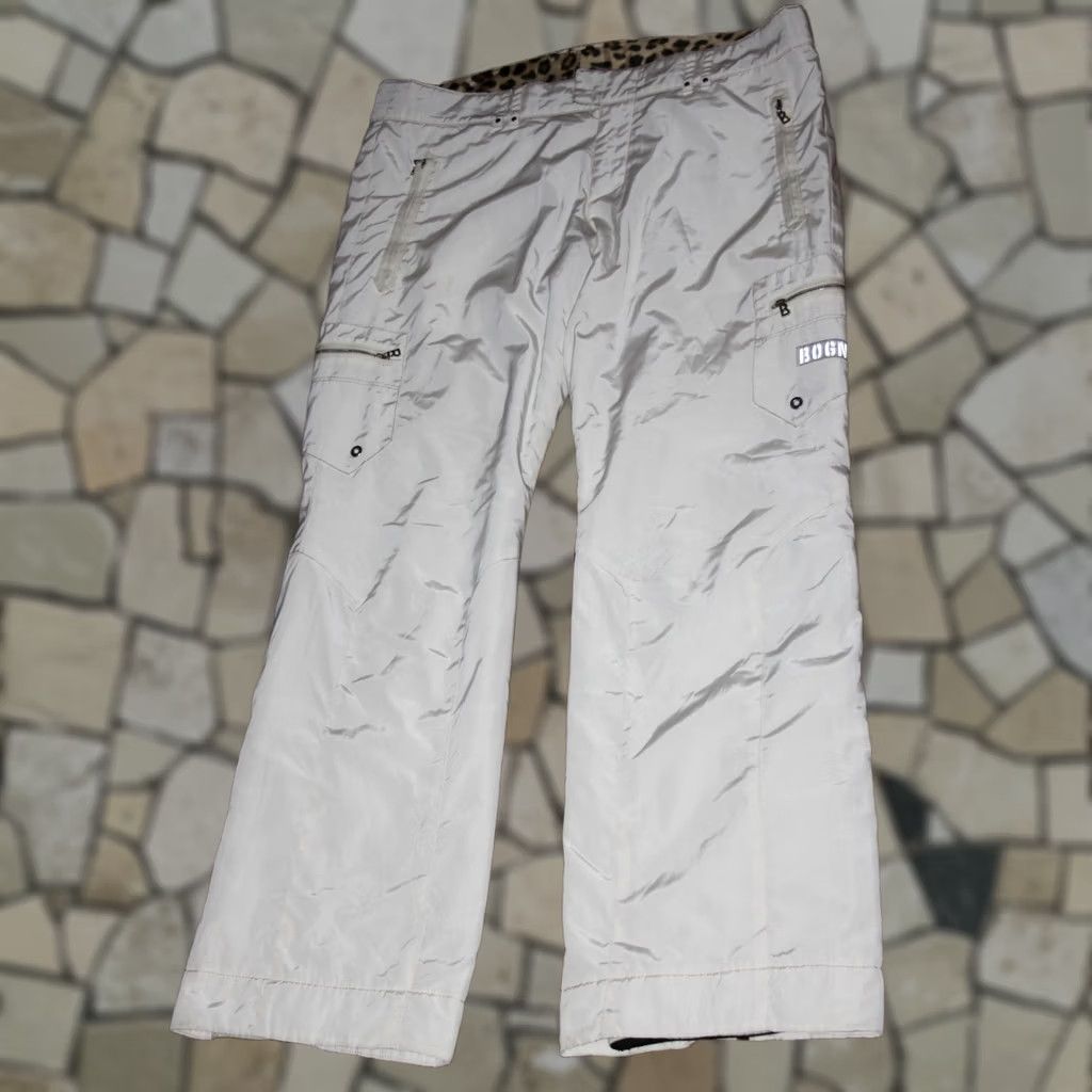 Bogner Bogner active snowboard pants trousers womens Size EU 42 / US 12 / L White Size 28" / US 6 / IT 42 - 1 Thumbnail