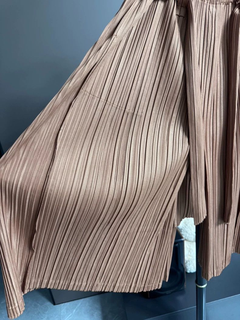 Issey Miyake Issey Miyake size:4 Caramel-colored wide-leg pants with a Size 22" - 2 Thumbnail