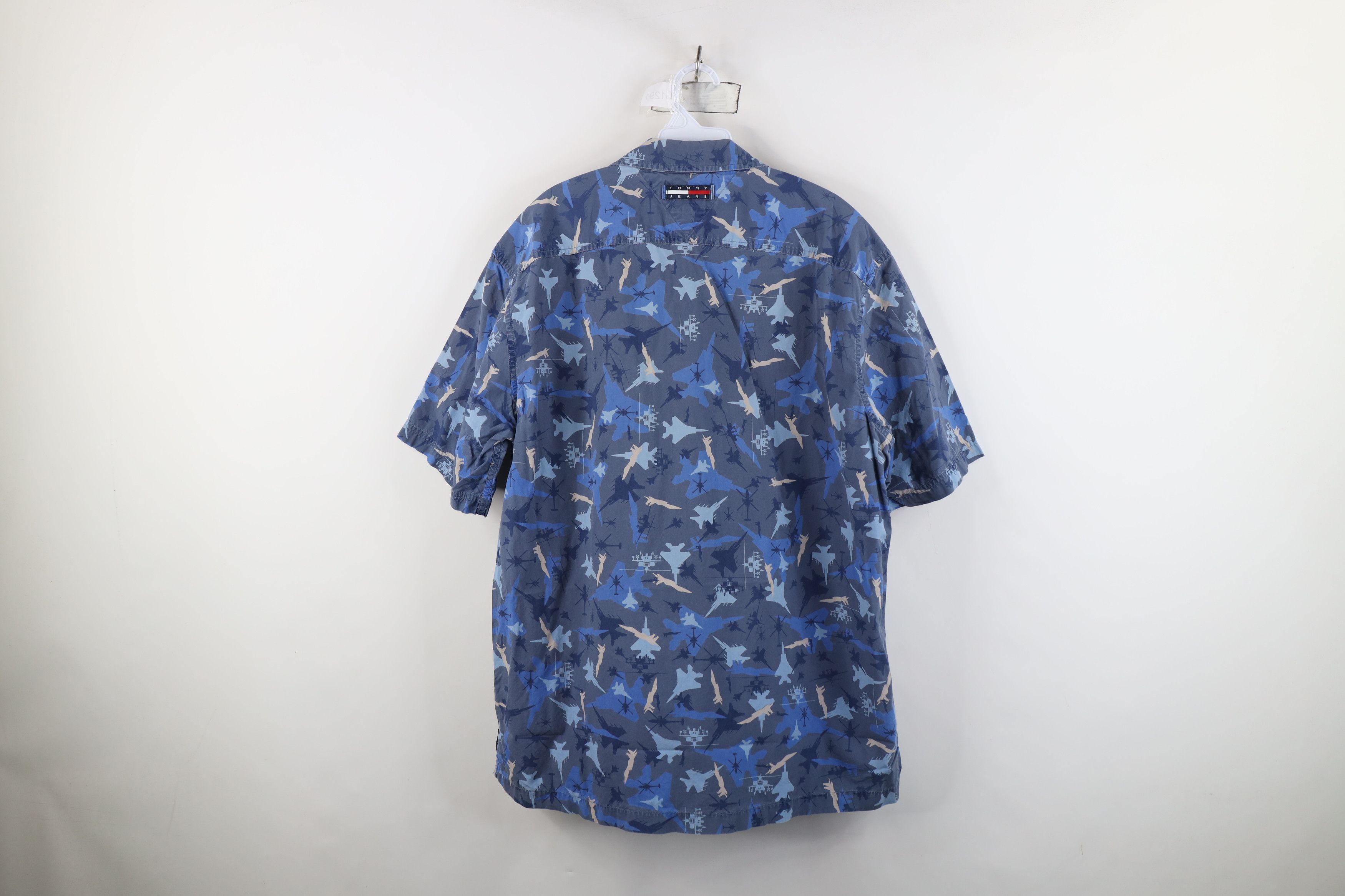 Tommy Hilfiger Vintage 90s Tommy Hilfiger Plane All Over Print Button Shirt Size US L / EU 52-54 / 3 - 11 Thumbnail