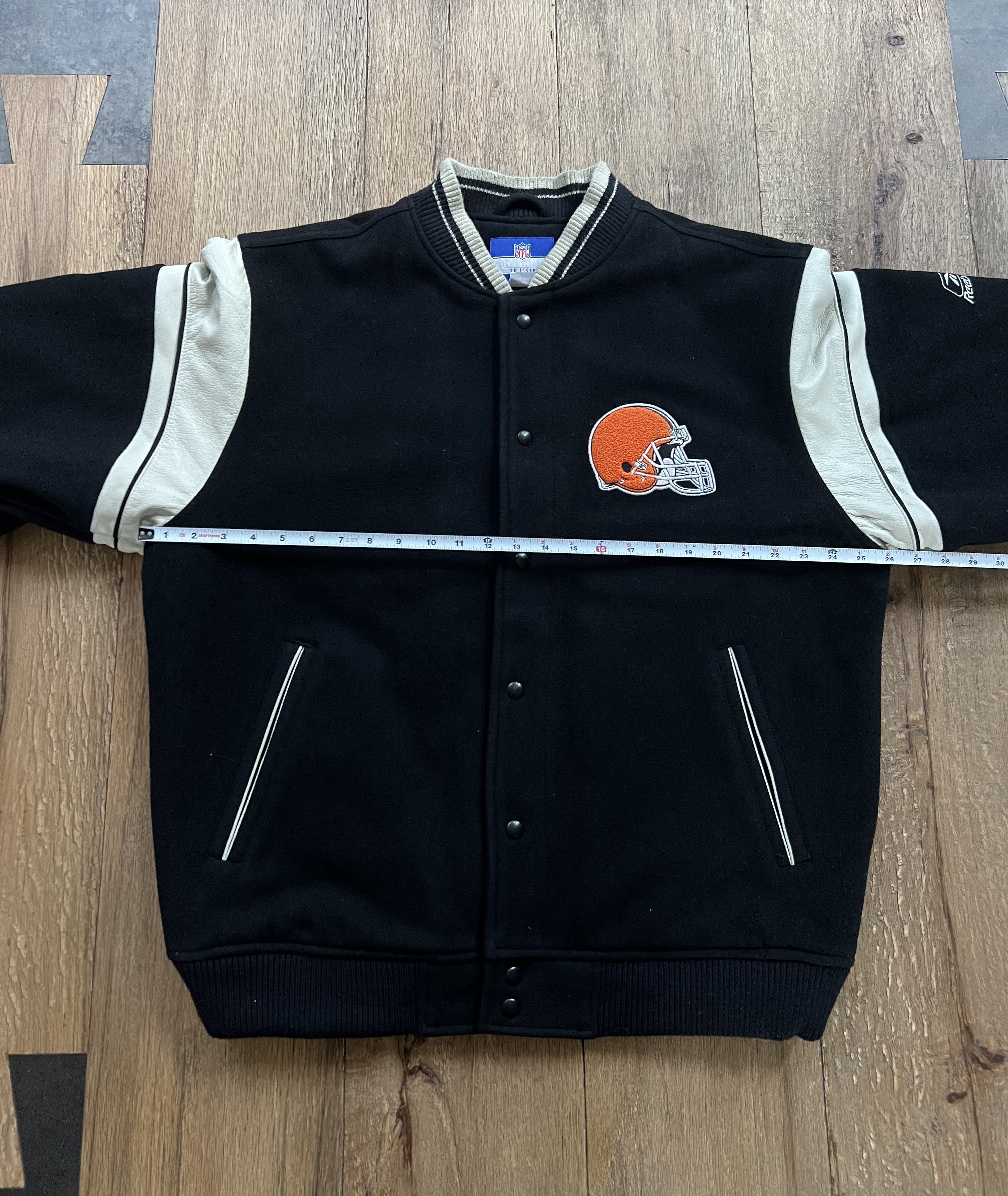 NFL NFL X Reebok Cleveland Browns Y2K Jacket Sz L Size US L / EU 52-54 / 3 - 9 Thumbnail