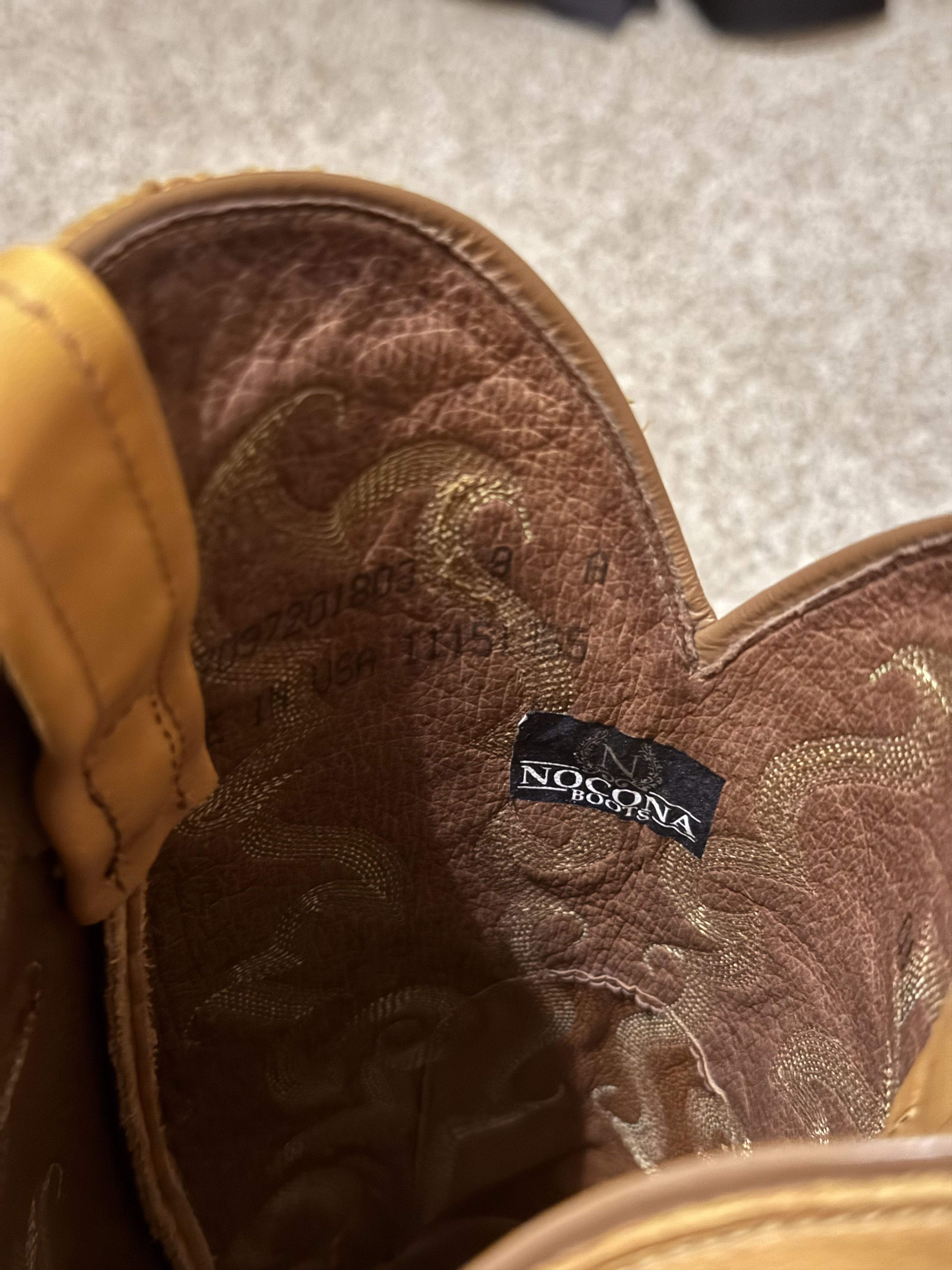 Nocona Boots Nocona Ostrich Cowboy Boots Size 9A (narrow foot) Size US 9 / EU 42 - 6 Thumbnail