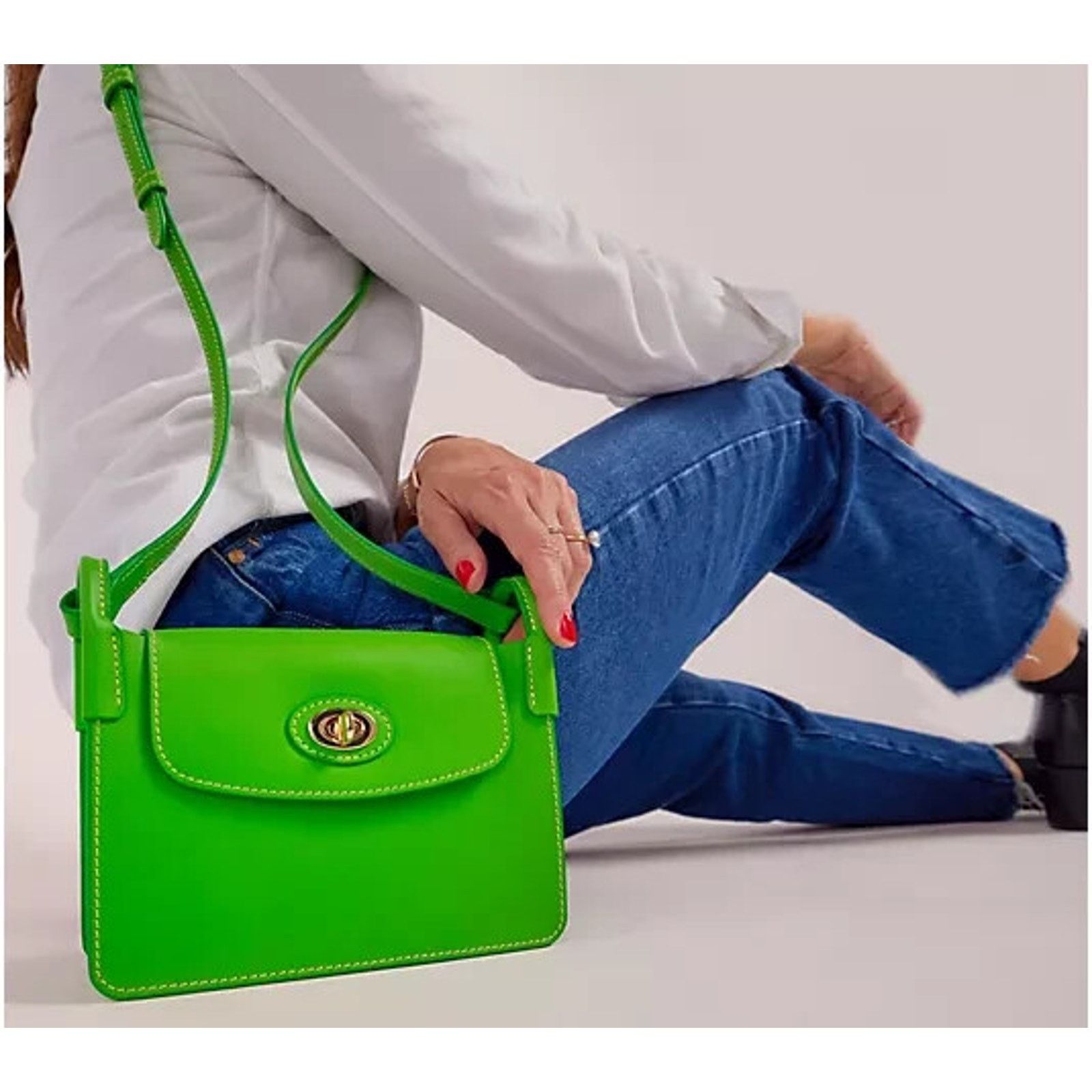 Dooney & Bourke Dooney & Bourke Smooth Leather Pinky Bag Kelly Green A653792 Size ONE SIZE - 1 Thumbnail