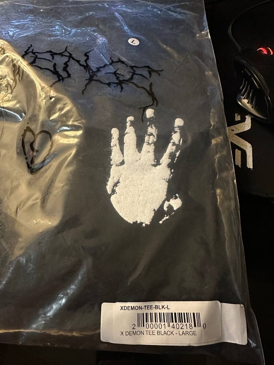 Revenge Revenge + XXXTENTANCION Size US L / EU 52-54 / 3 - 8 Thumbnail